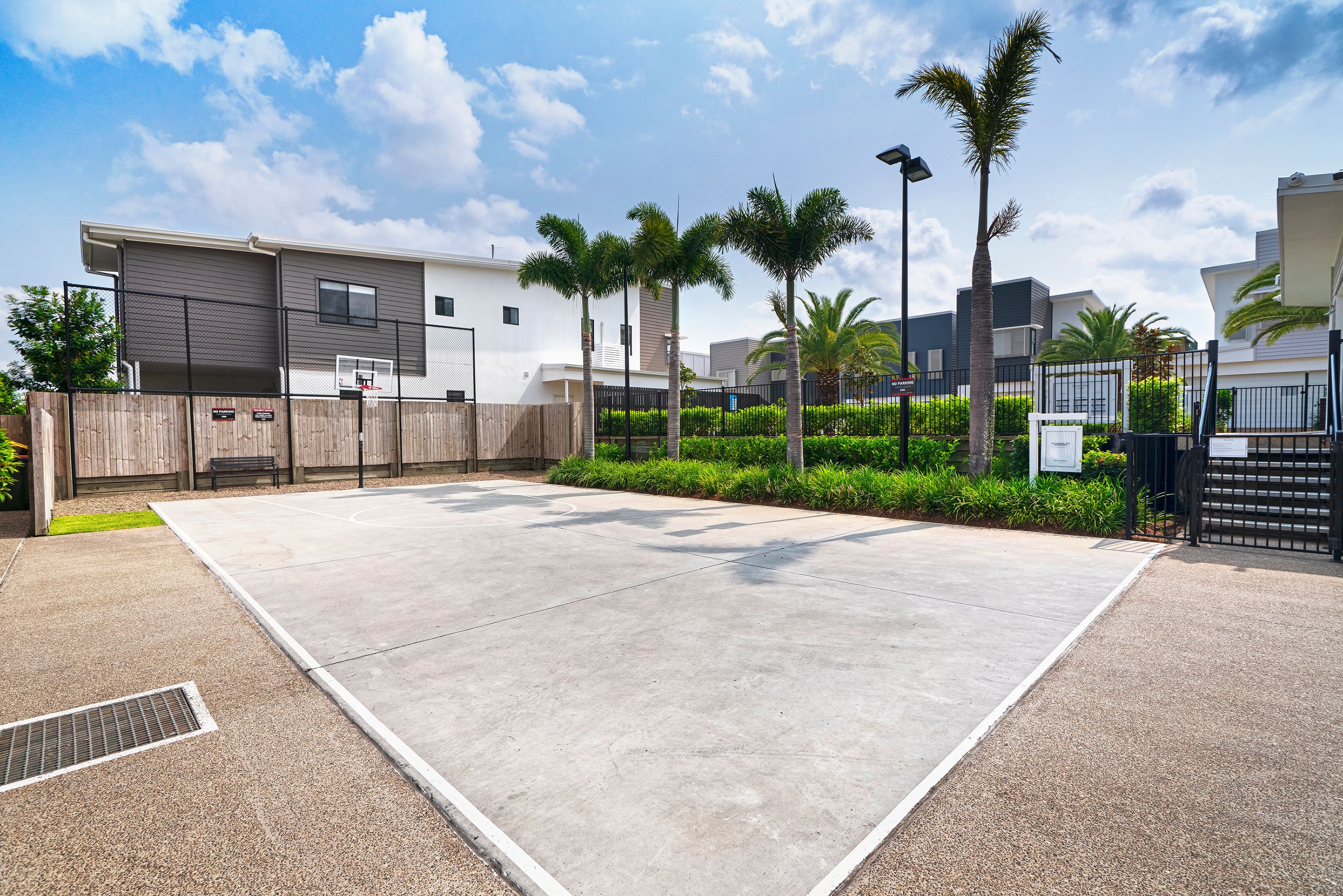 90/7 Giosam Street — photo 12 of 13