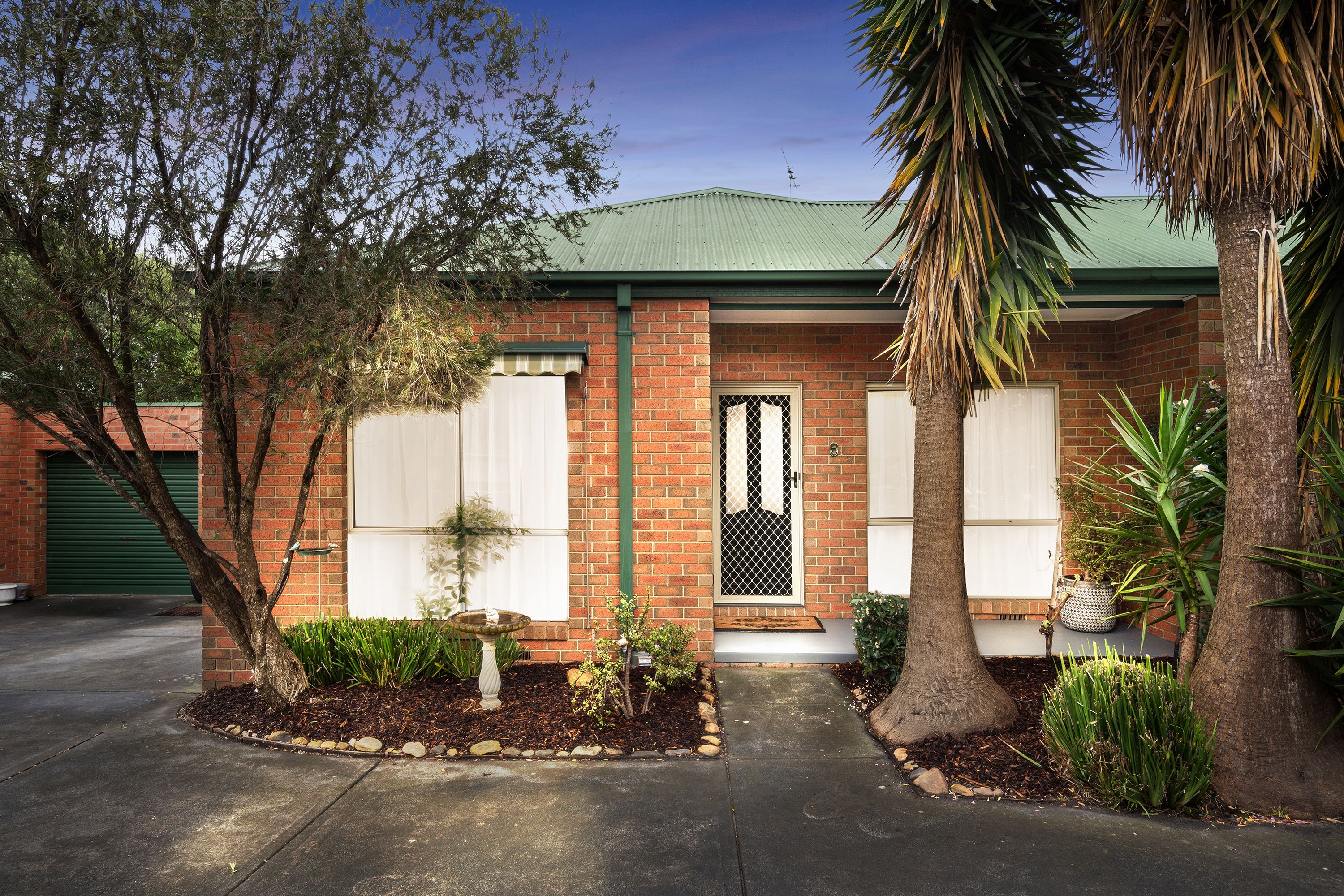 28-30 Arlington Street, Ringwood VIC 3134