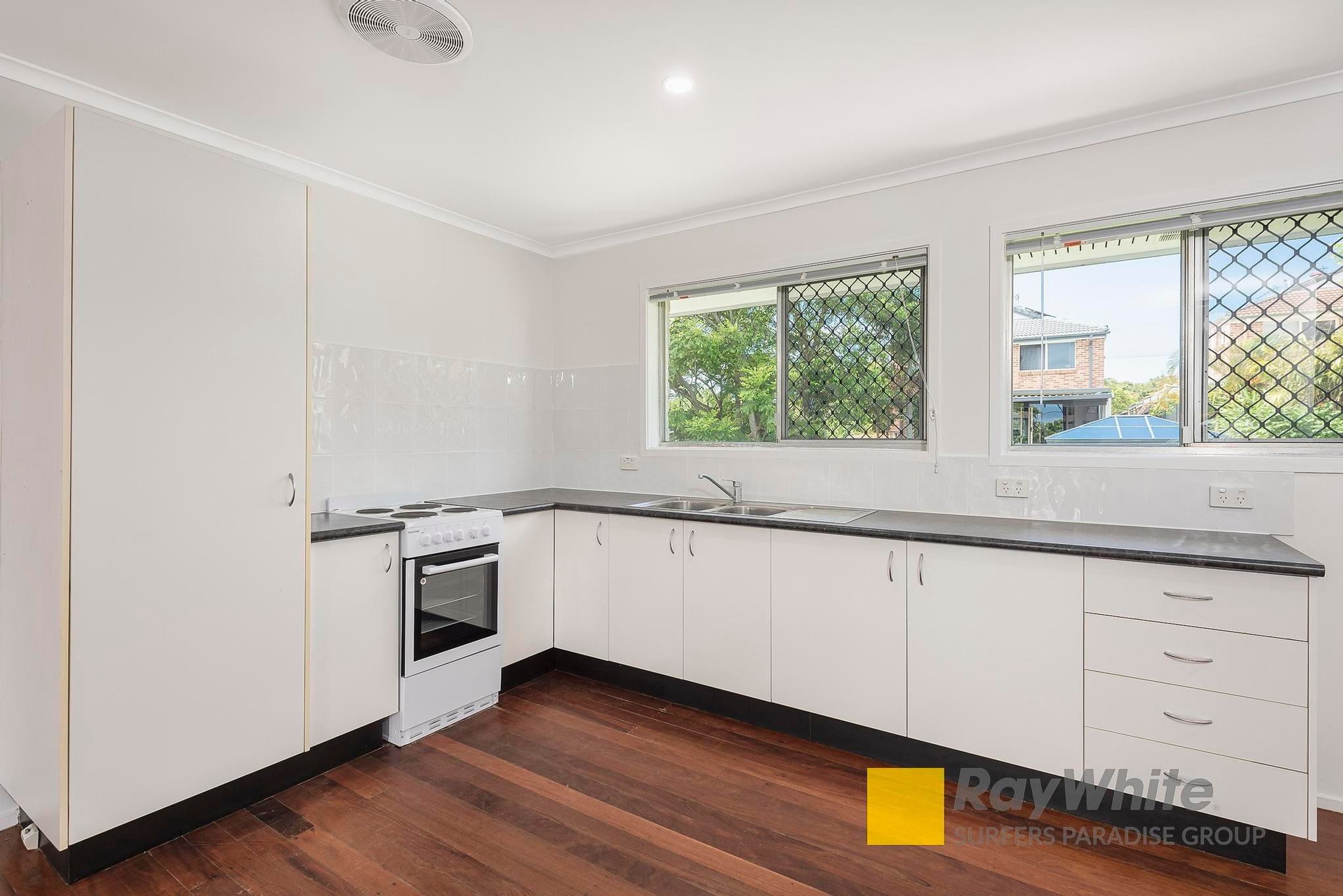 24 Beale Street, Southport, QLD 4215