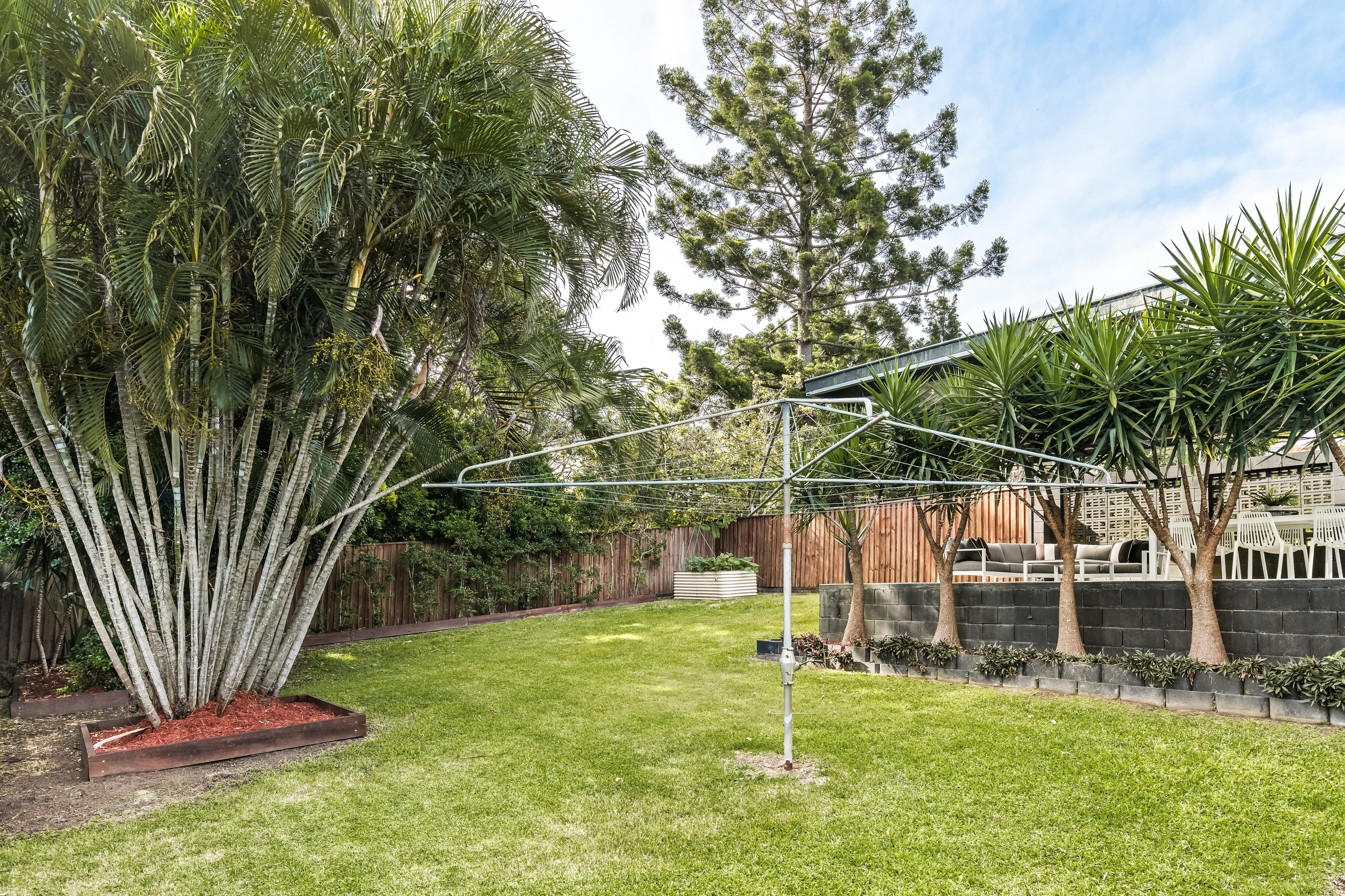 16 Kendale Street, Stafford Heights, QLD 4053