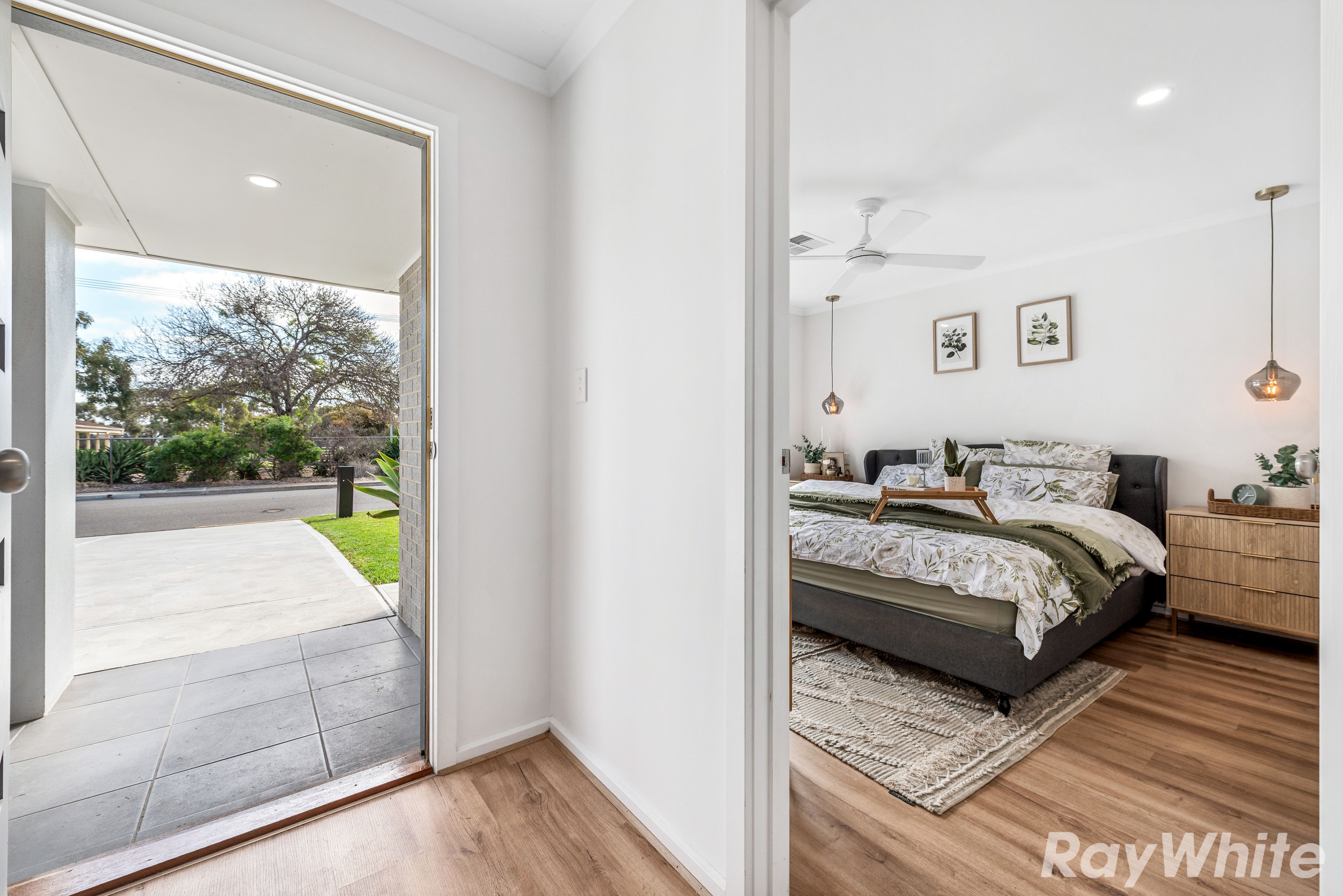 10 Hastings Street — photo 6 of 30