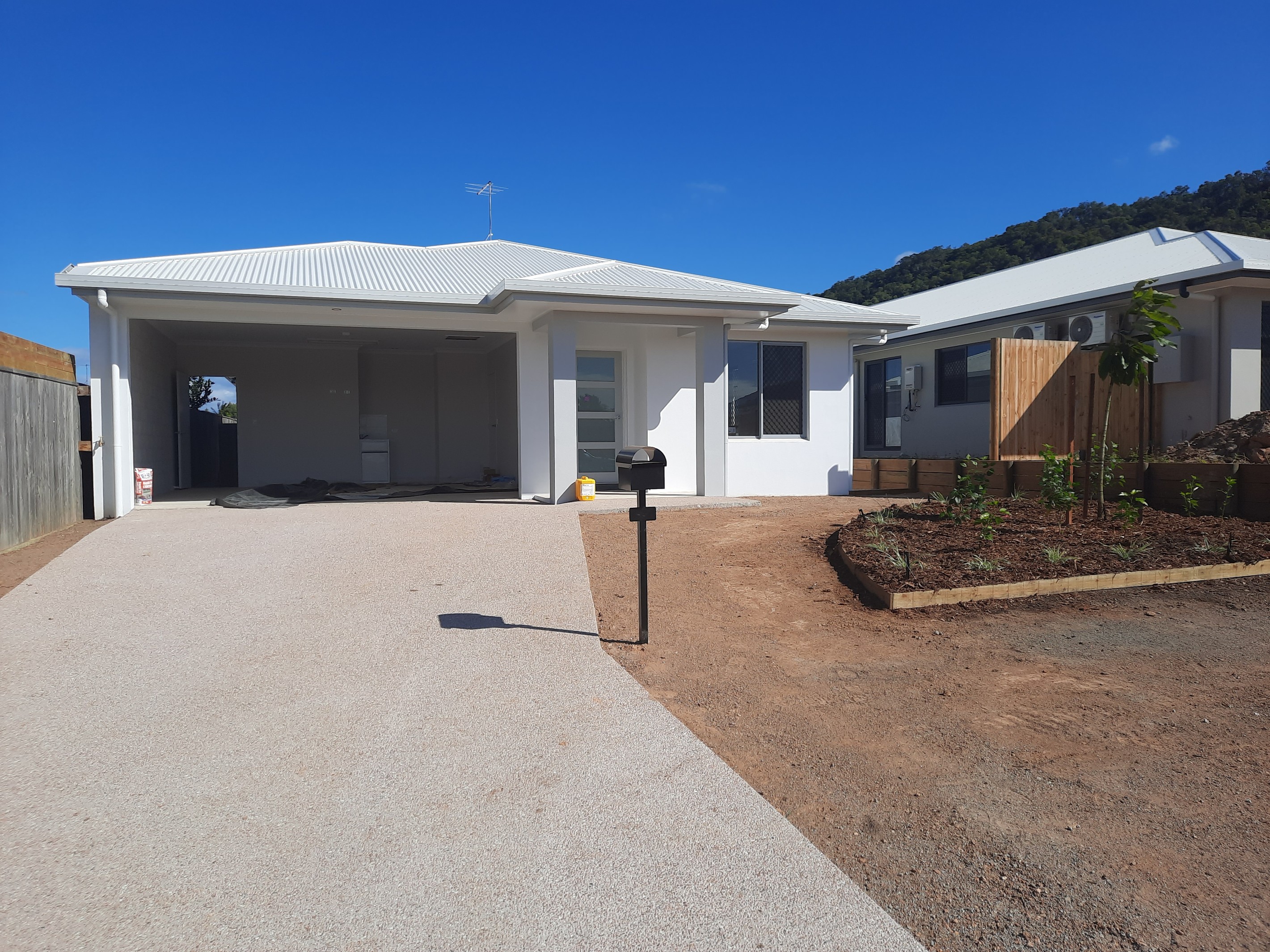 3 Deck Circuit, Trinity Beach, QLD 4879