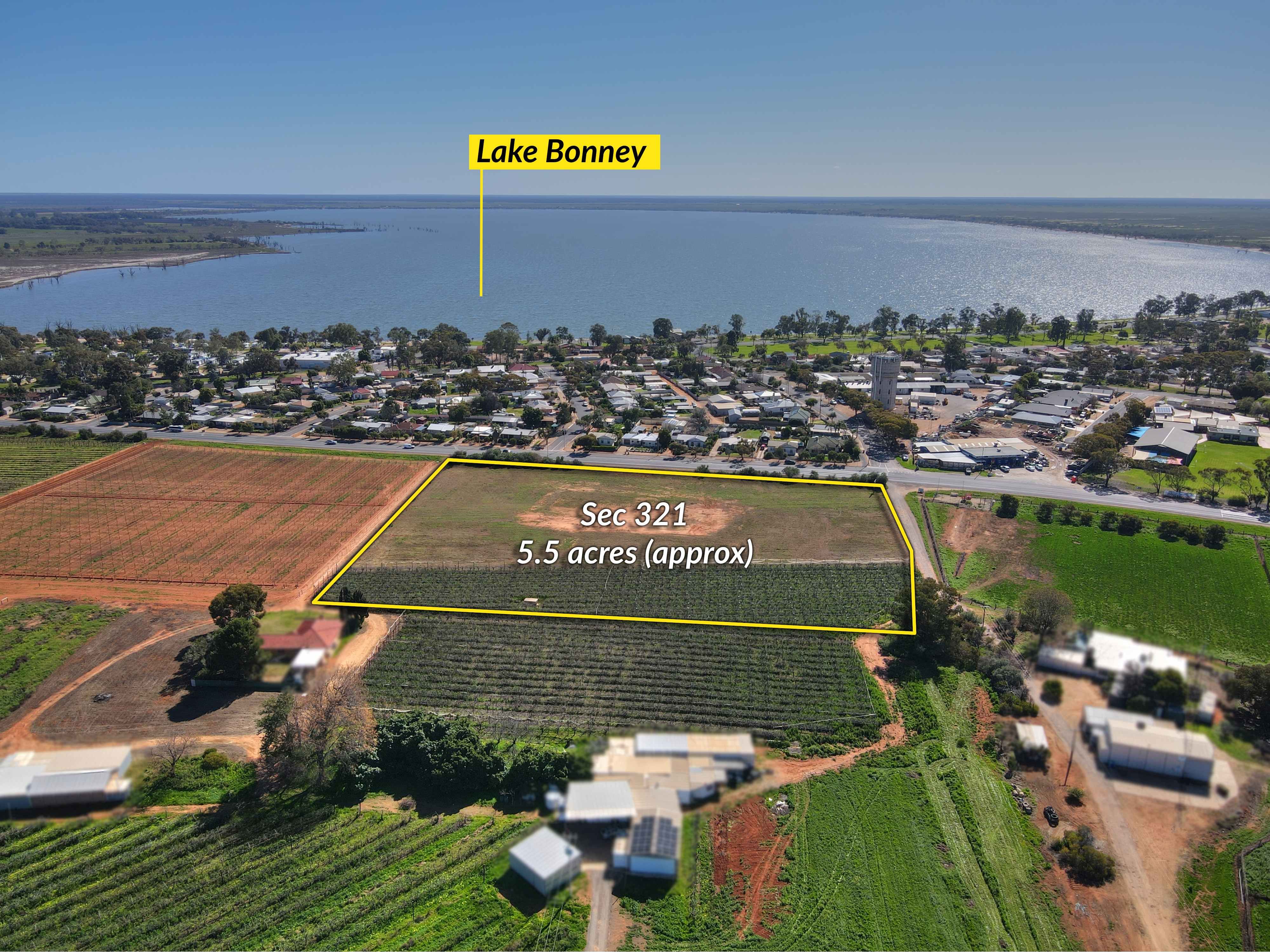 Sec 321 Sturt Highway — photo from Ray White Riverland