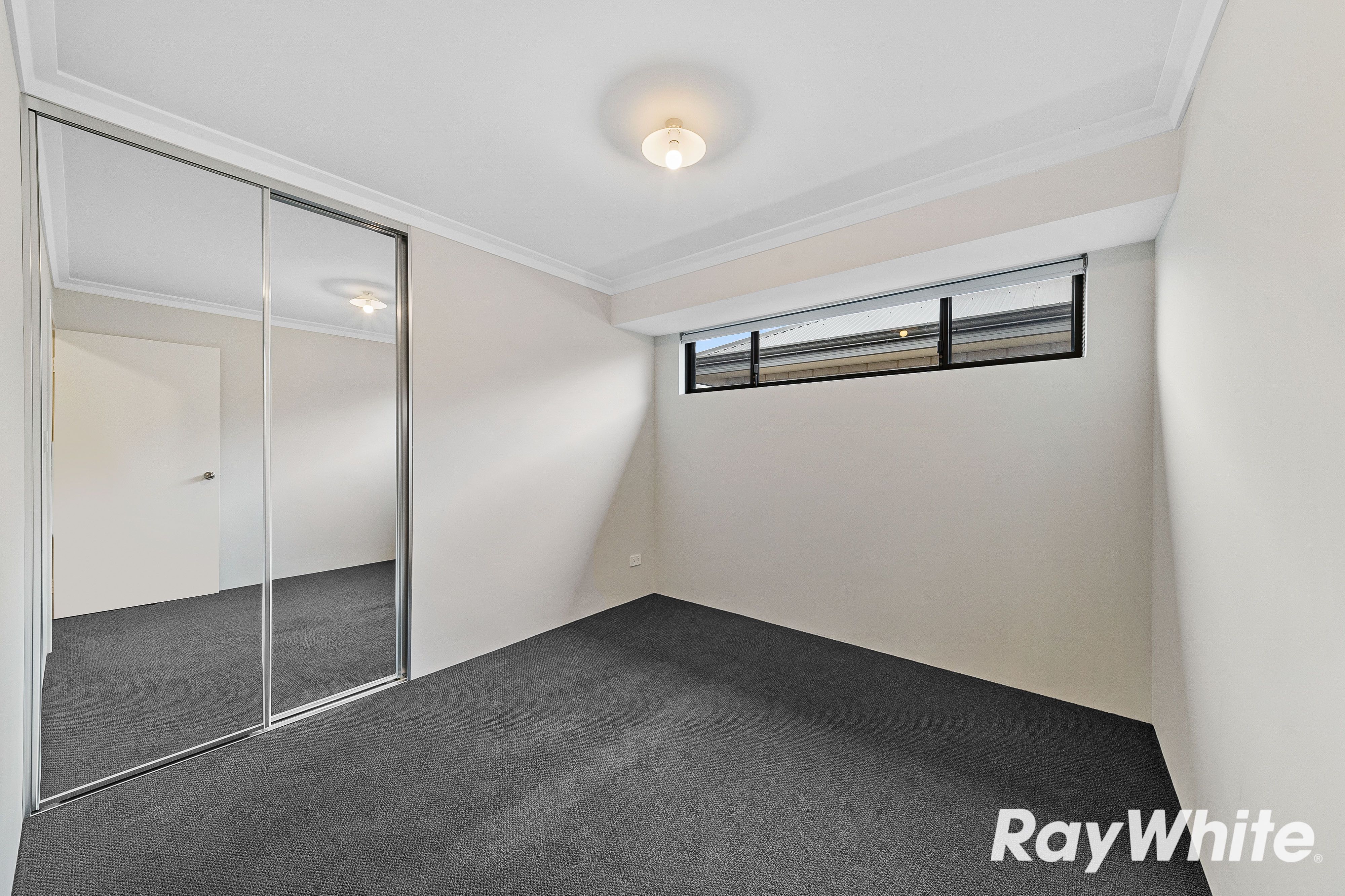 73A Alverstone Boulevard — photo 5 of 9