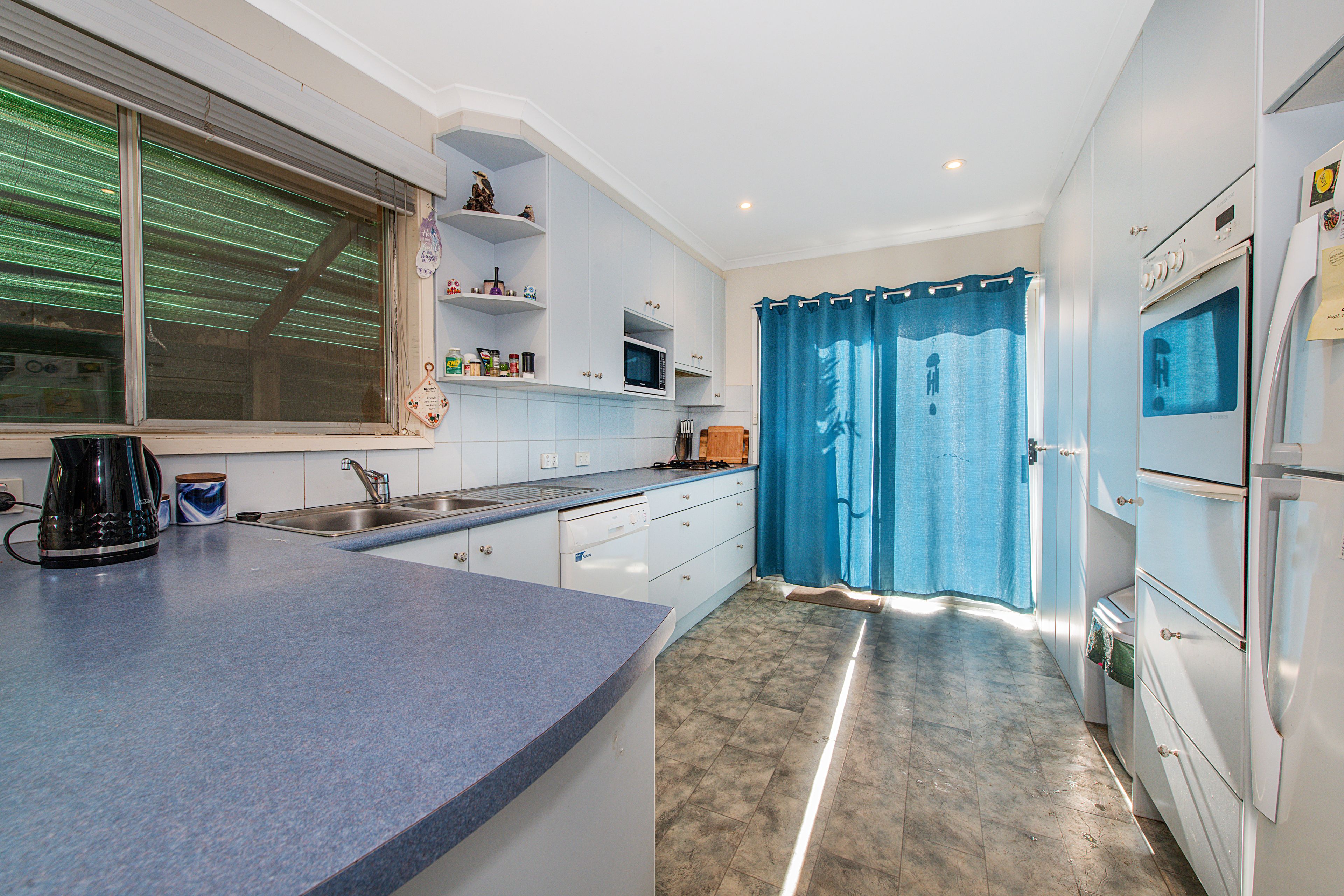 11 Hillview Drive, Kilsyth, VIC 3137