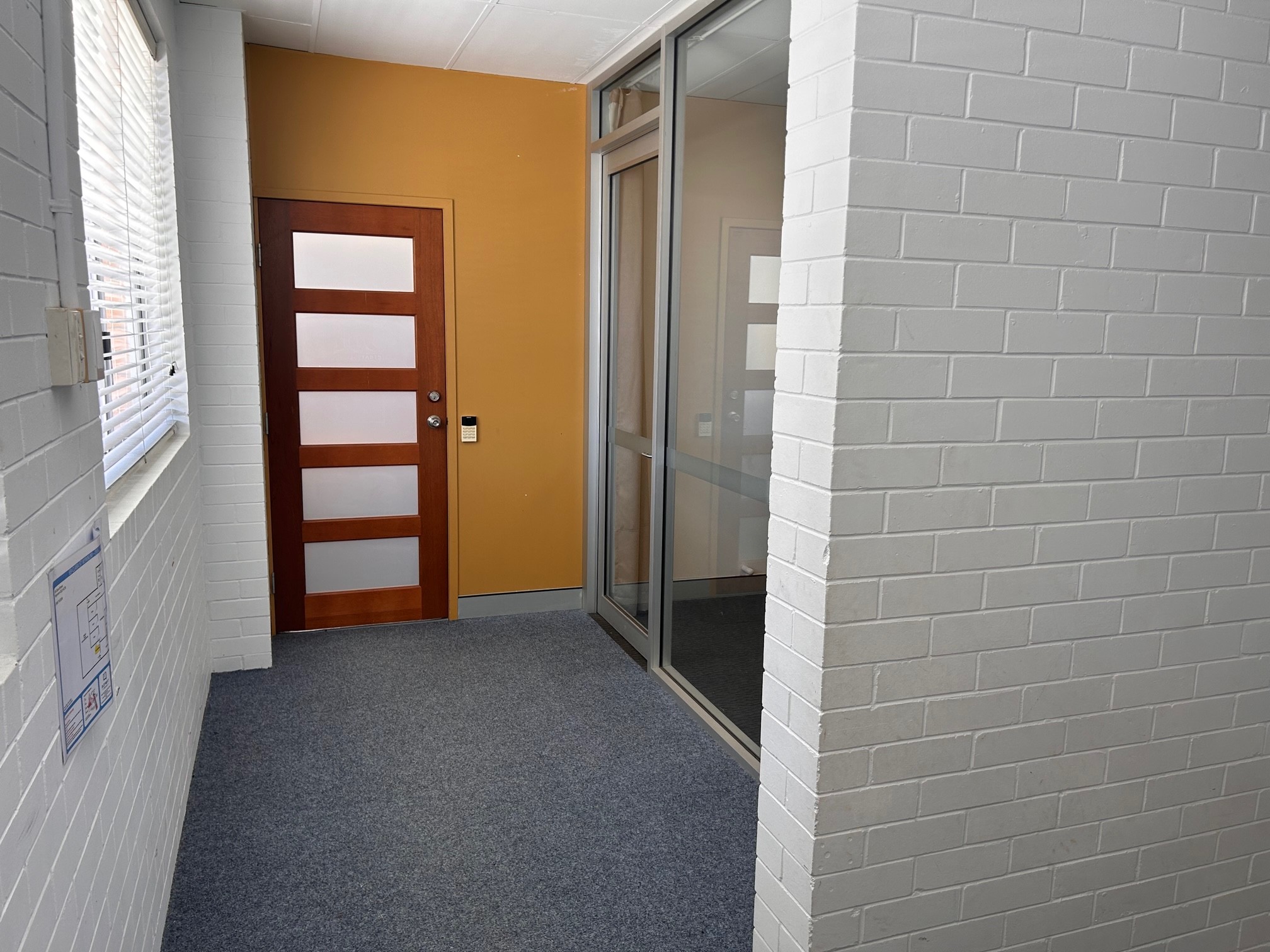 2/69 Clara Street, Wynnum, QLD 4178