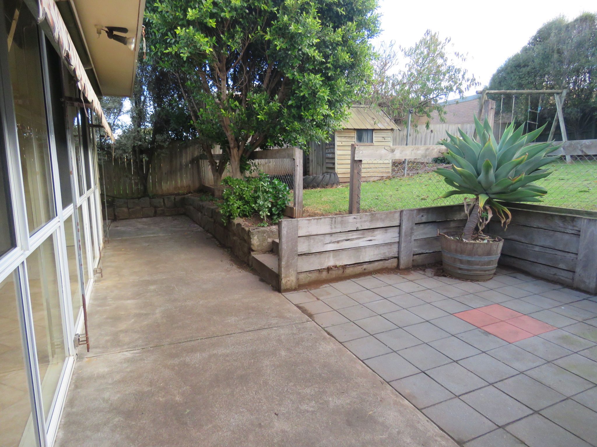 75 Hopetoun Road — photo 9 of 10