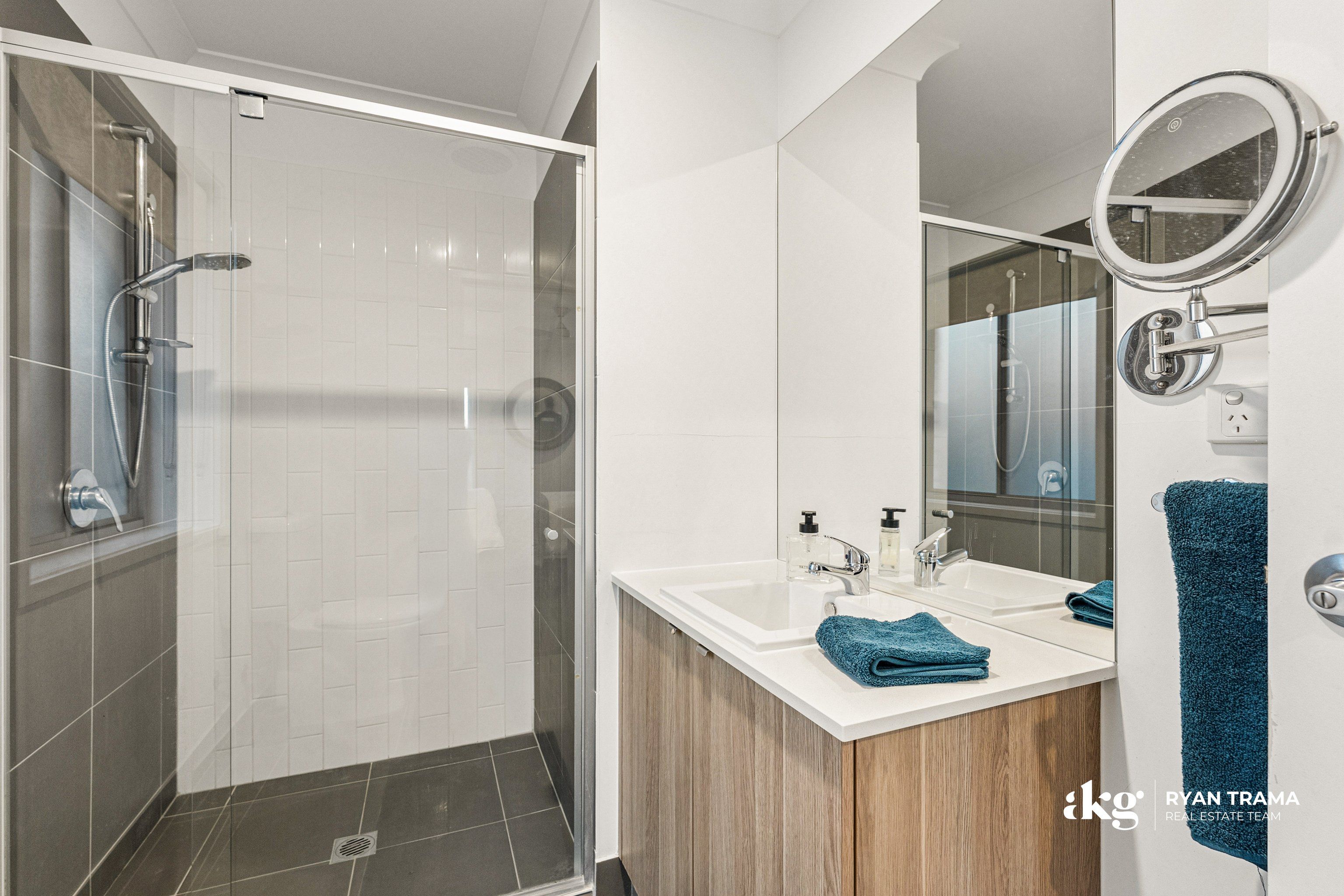 4 Hinkler Way — photo 20 of 30