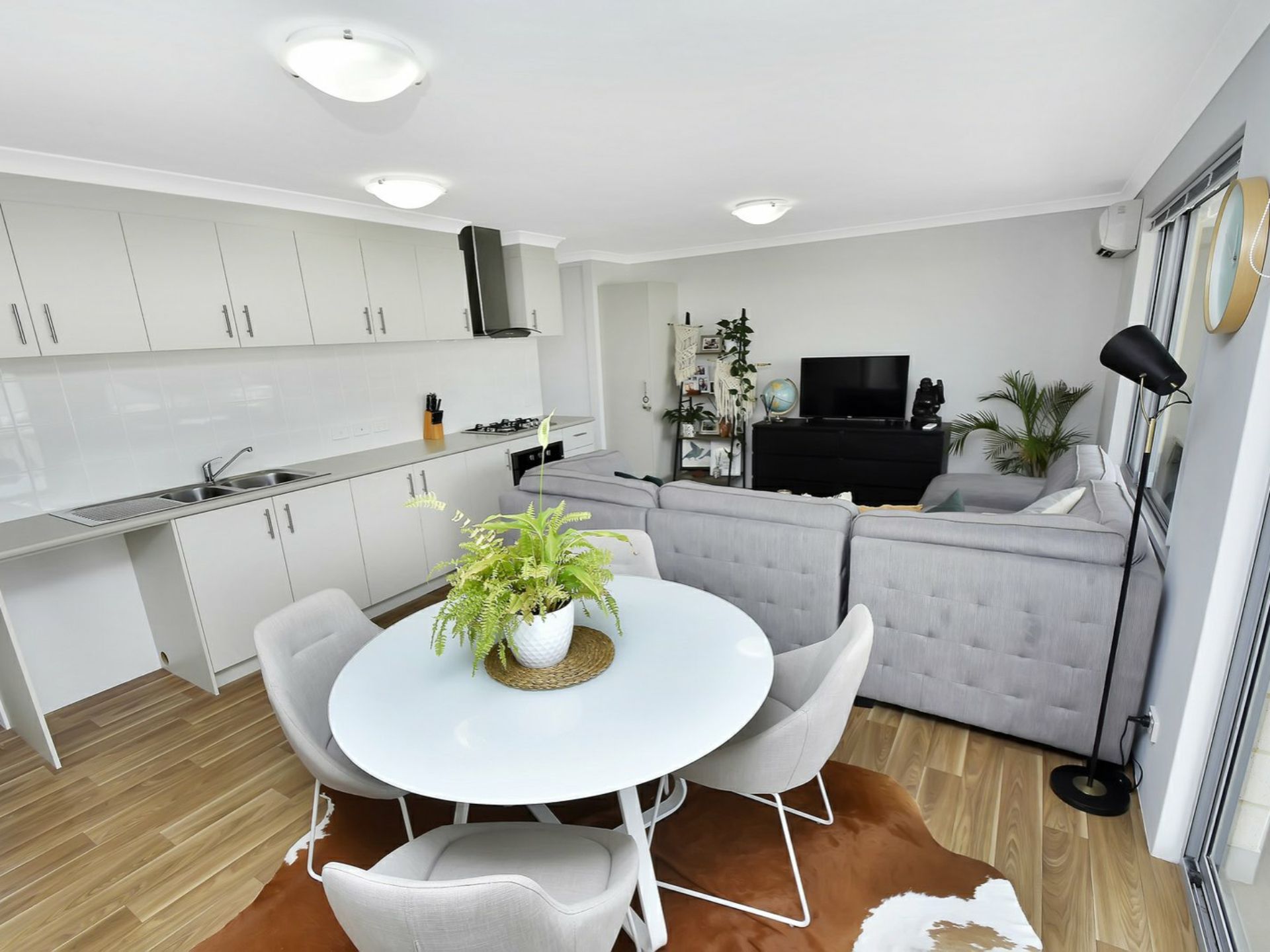 10/3 Donar Street — photo 3 of 15