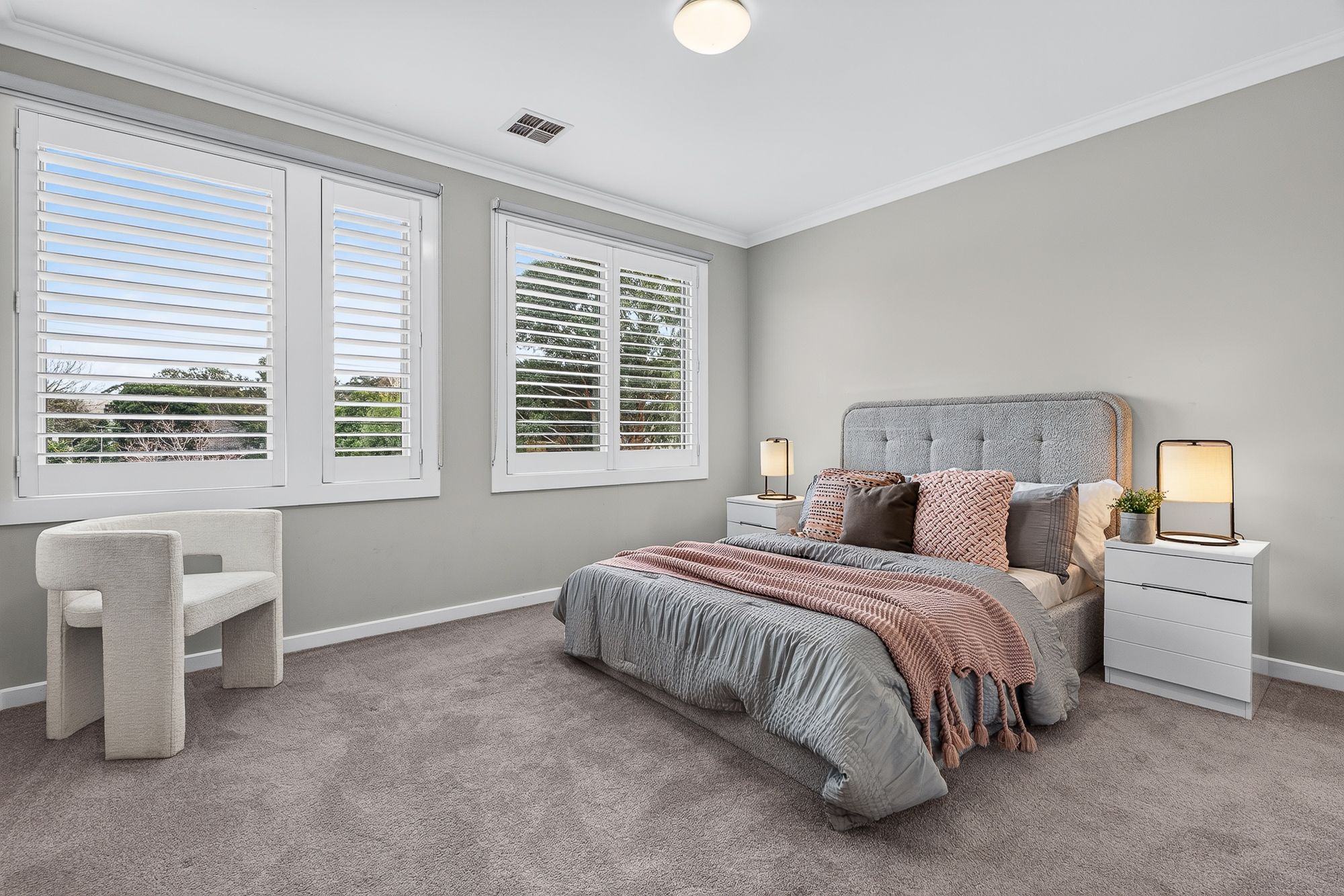 28 Waratah Avenue — photo 10 of 17