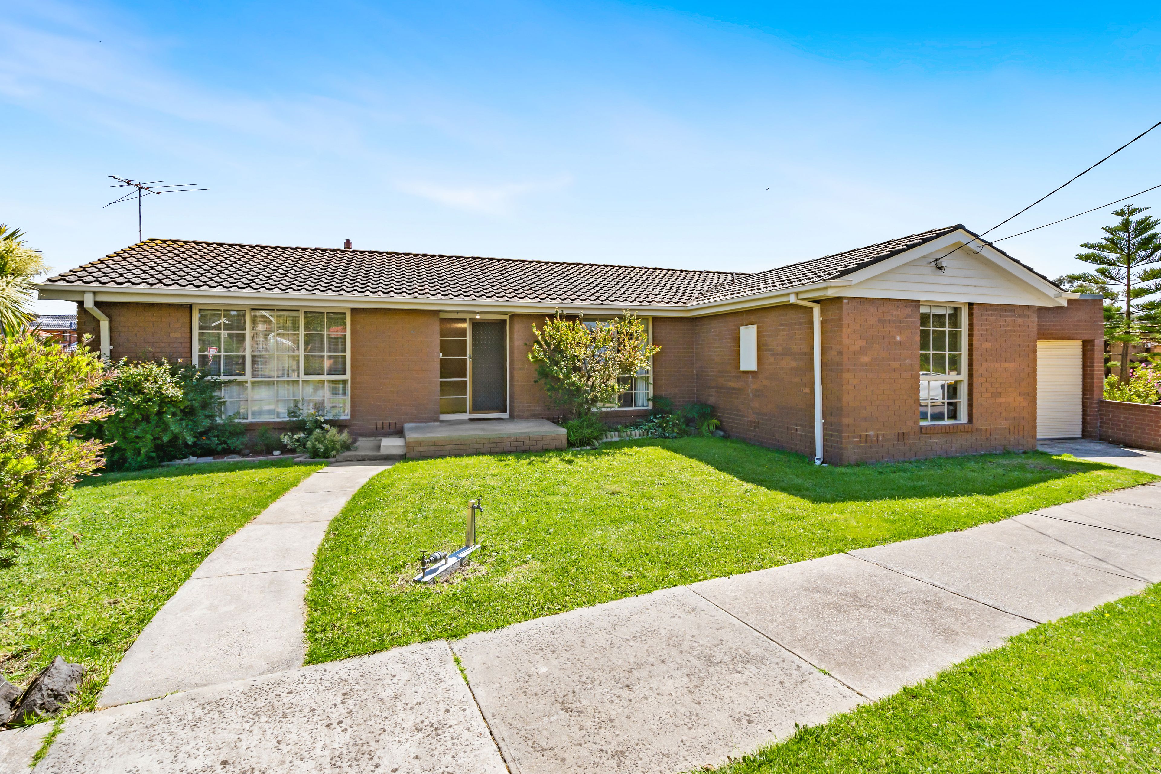 44 Taunton Drive, Bundoora, VIC 3083