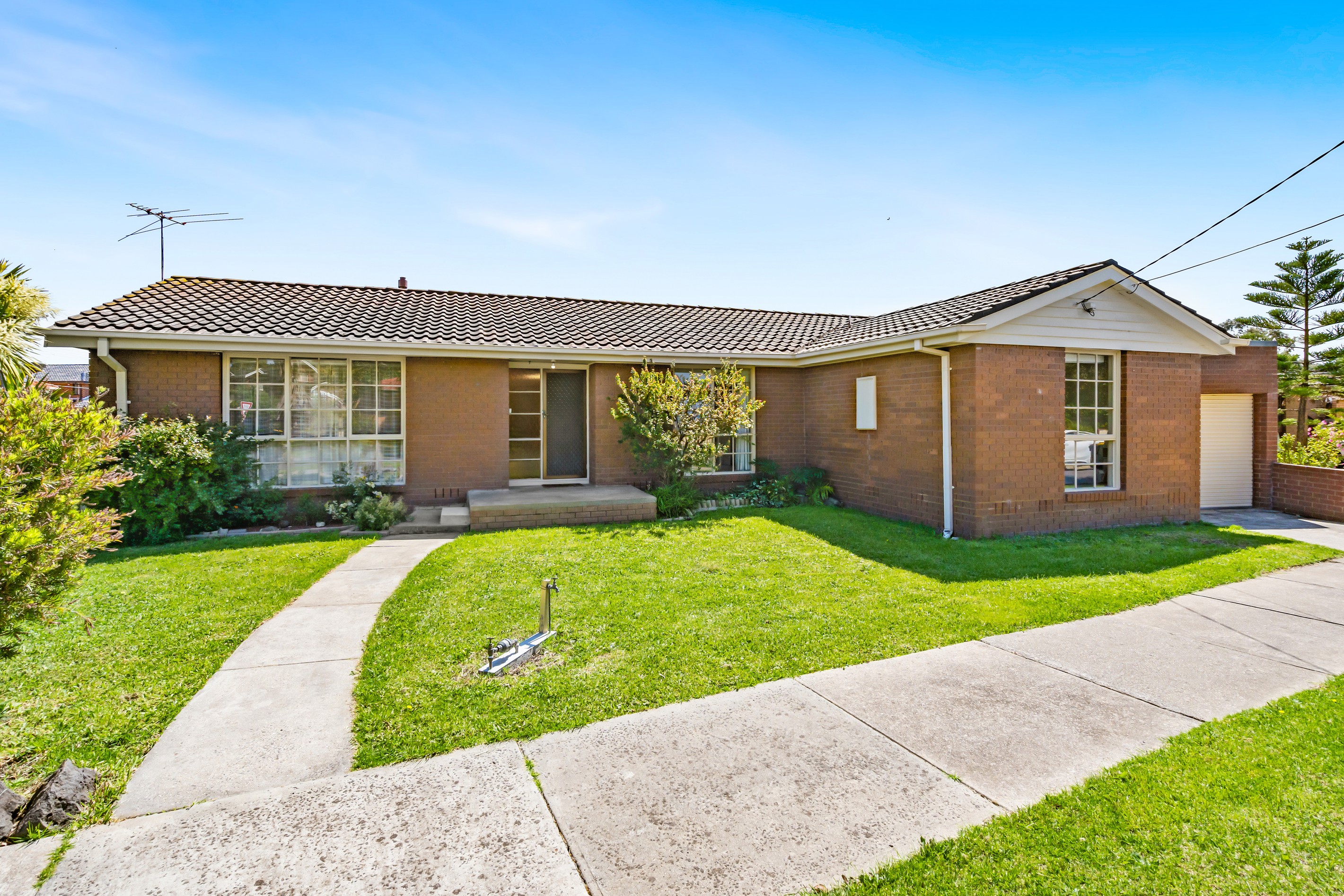 44 Taunton Drive, Bundoora, VIC 3083