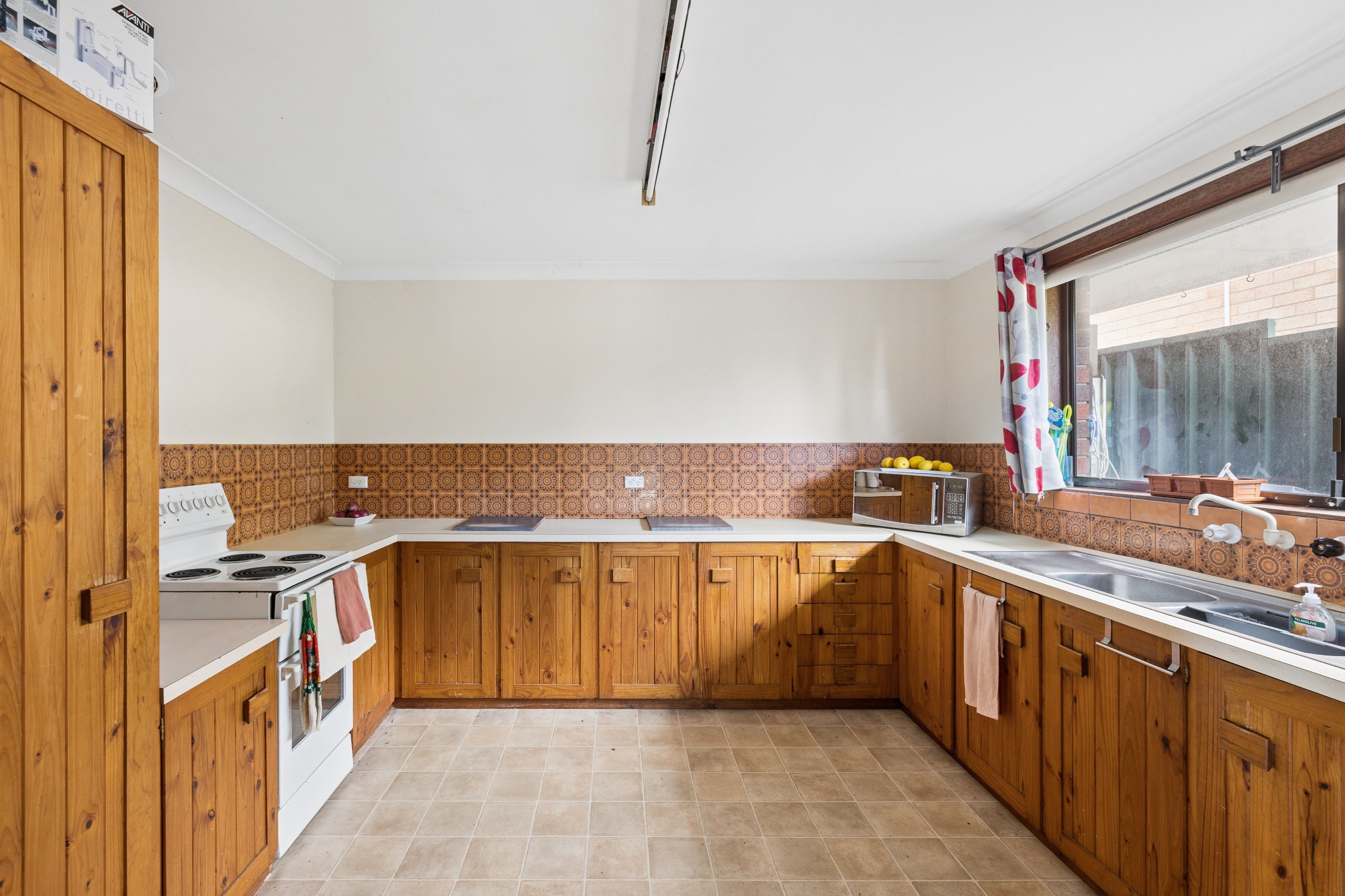 18 Oliver Street — photo 10 of 30