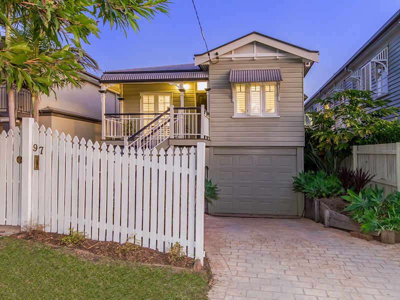 97 Fifth Avenue, Windsor QLD 4030