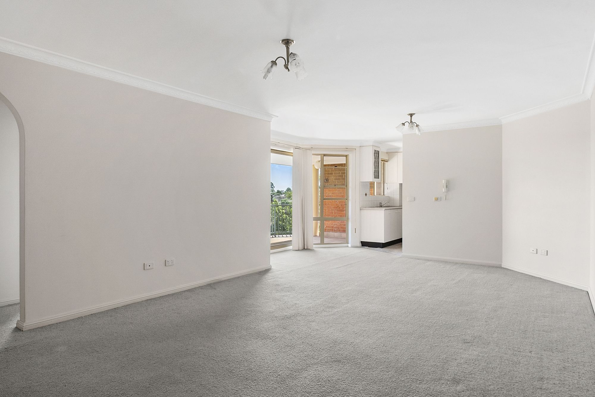 13/6-10 May Street, Hornsby, NSW 2077