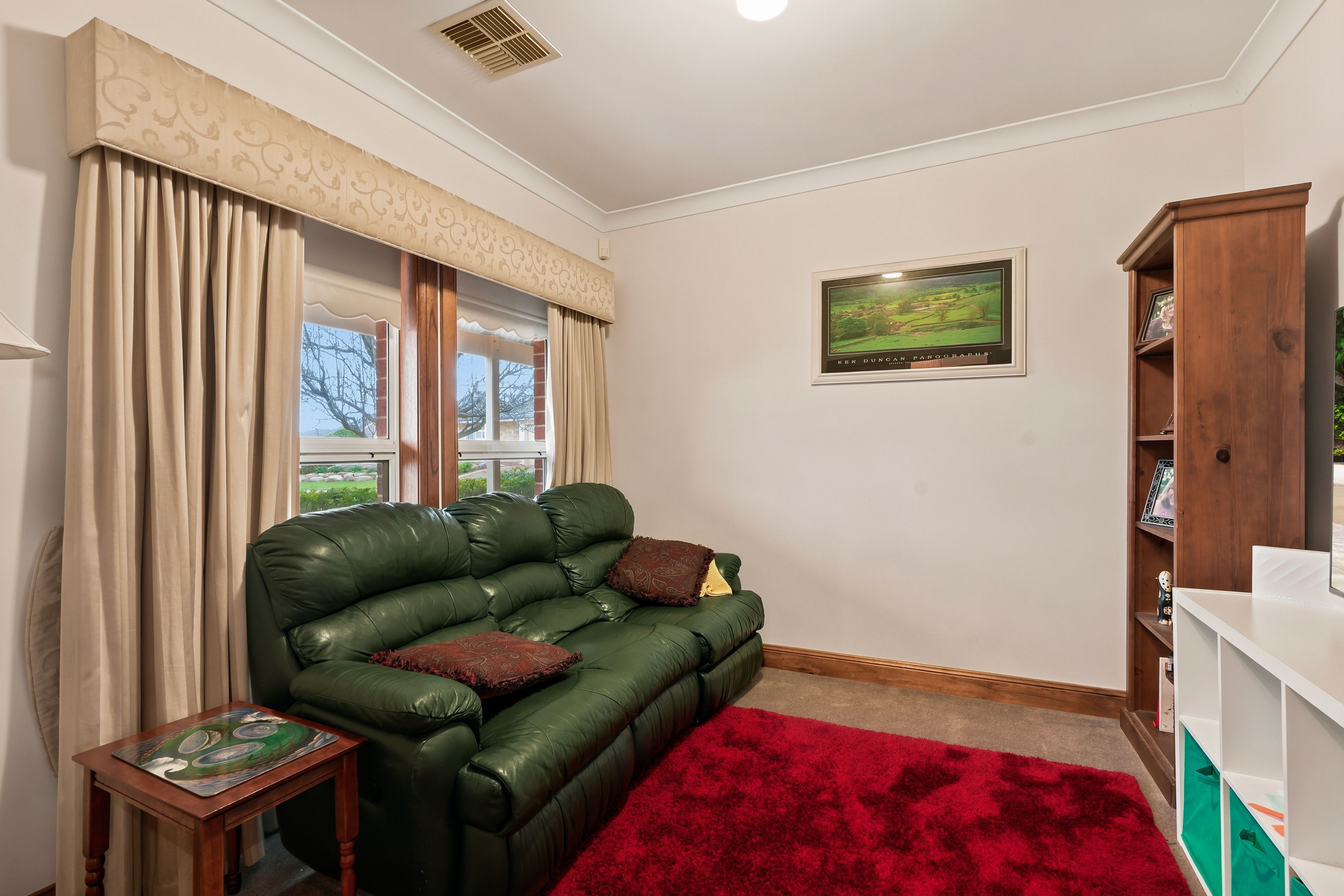 2 Carpentaria Way — photo 9 of 30