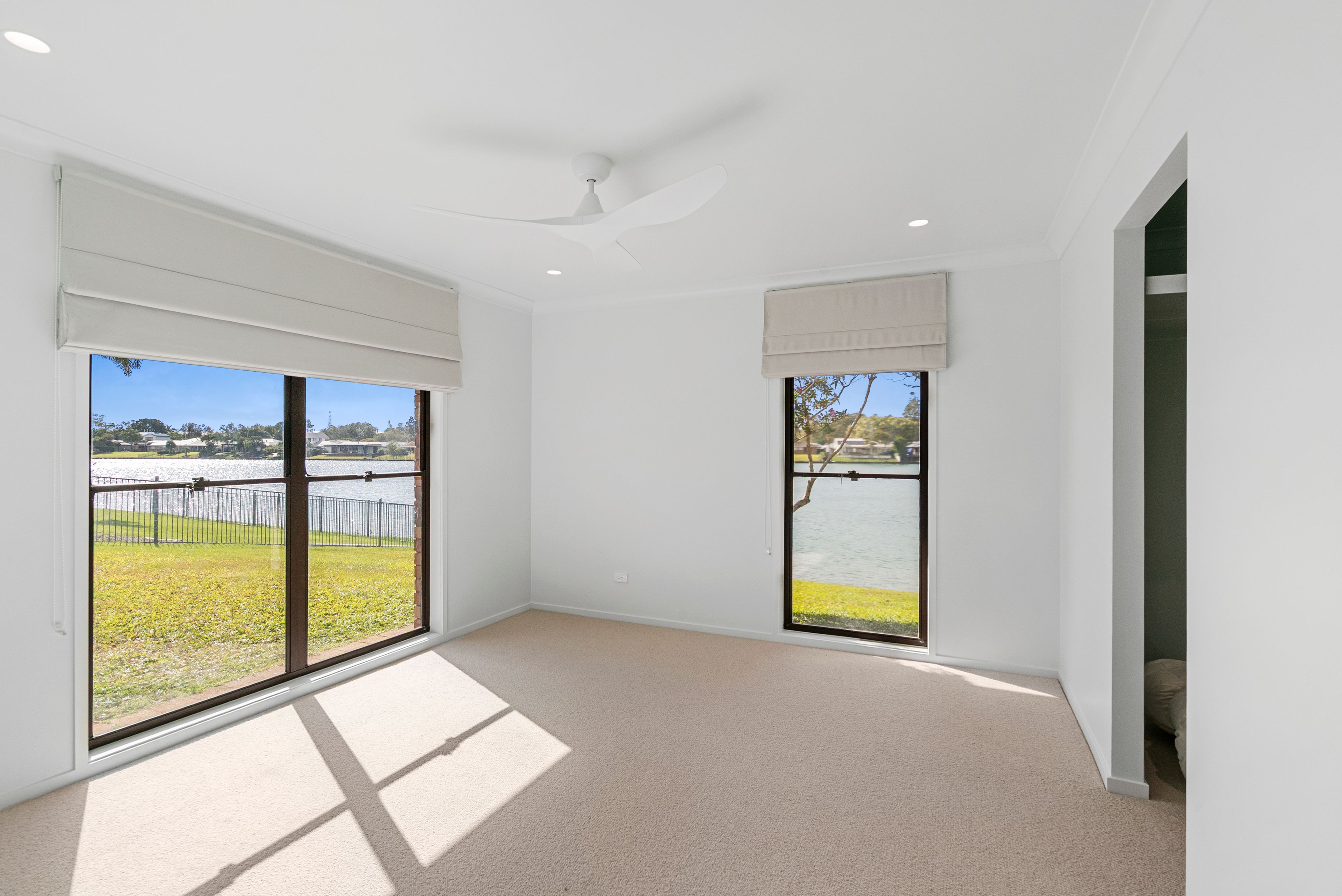 17 Cyclades Crescent, Currumbin Waters, QLD 4223