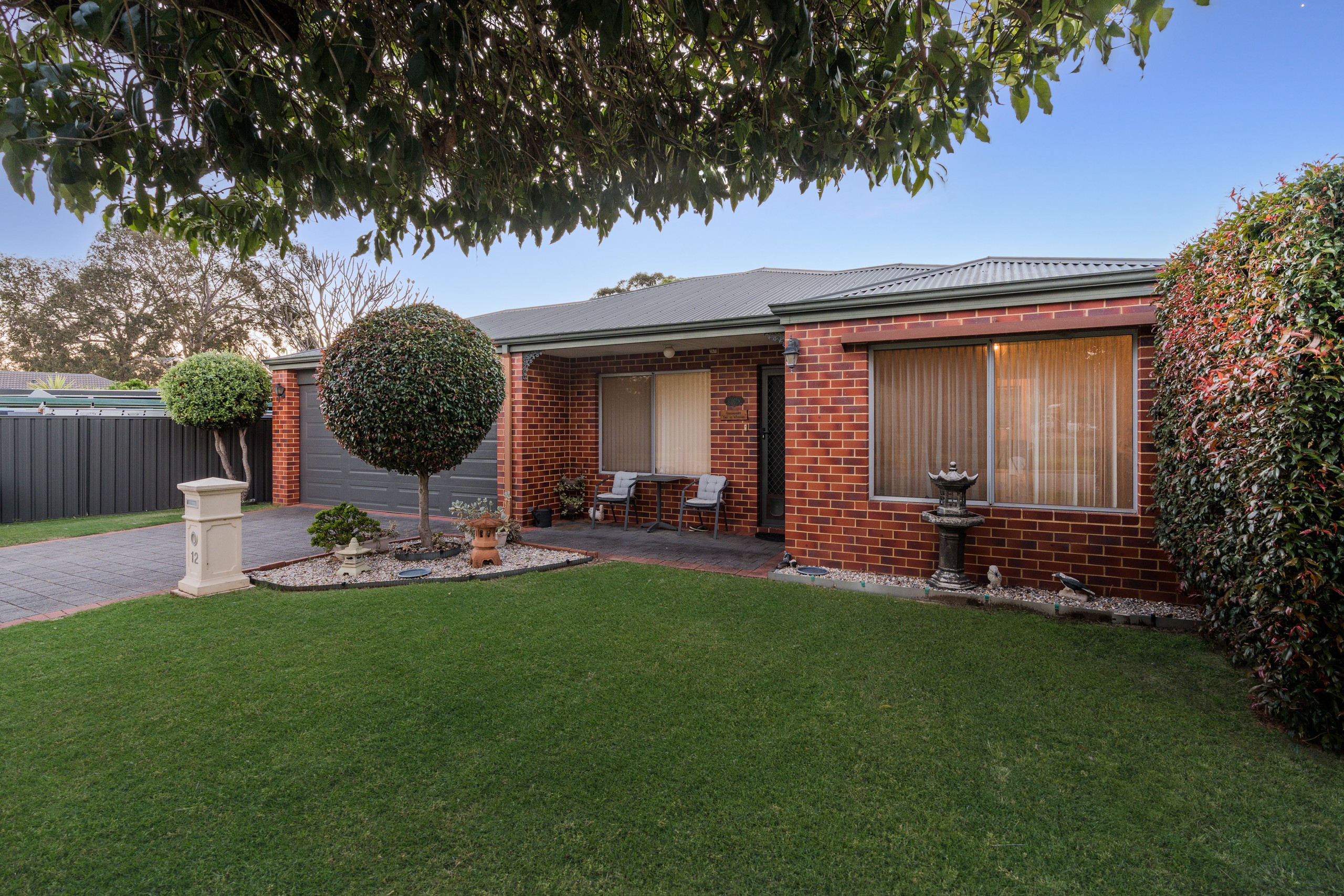 12 Mccarthy Street, Armadale, WA 6112