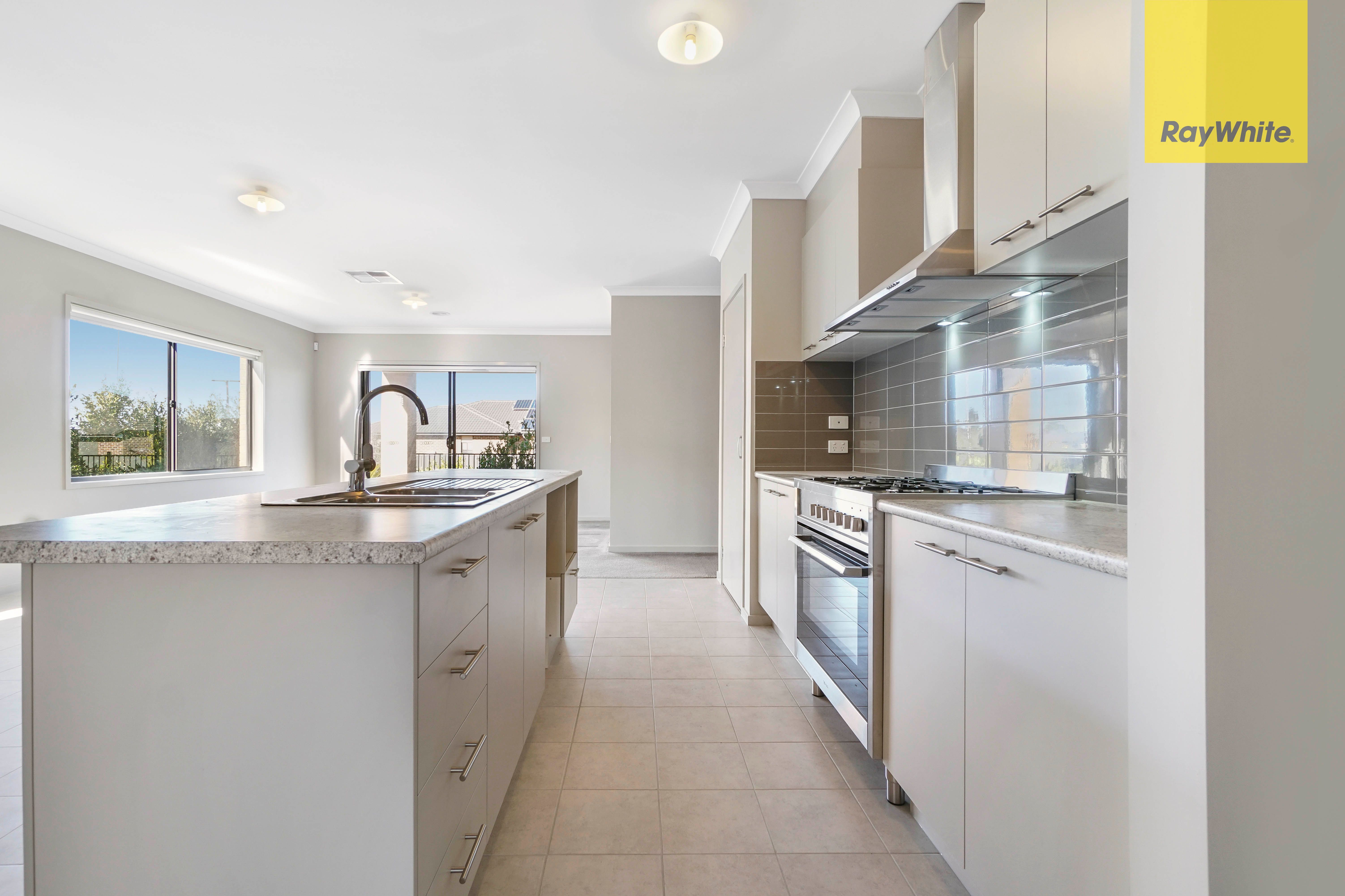 3 Willandra Boulevard, HARKNESS, VIC 3337