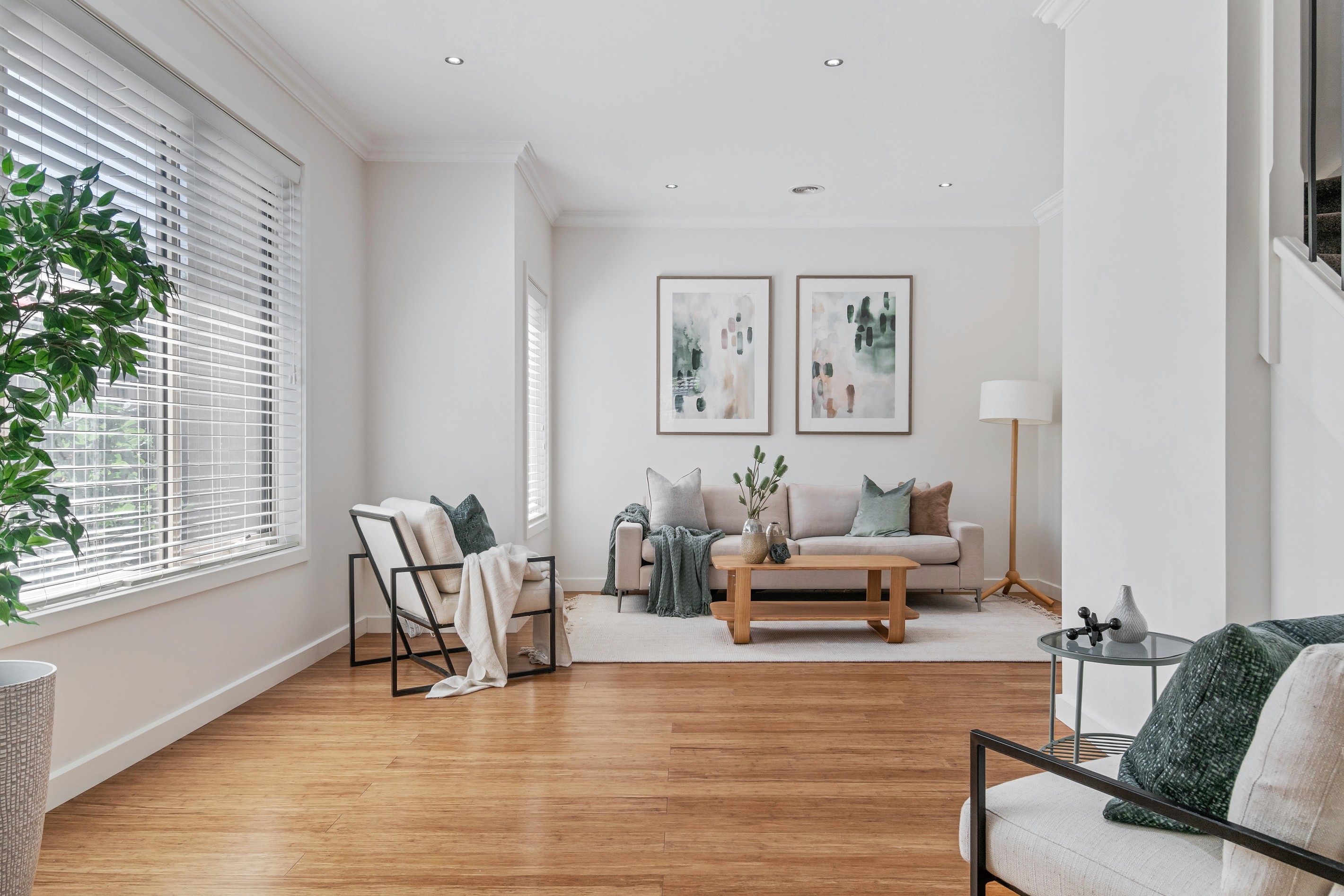 2/25 Vinter Avenue, Croydon, VIC 3136