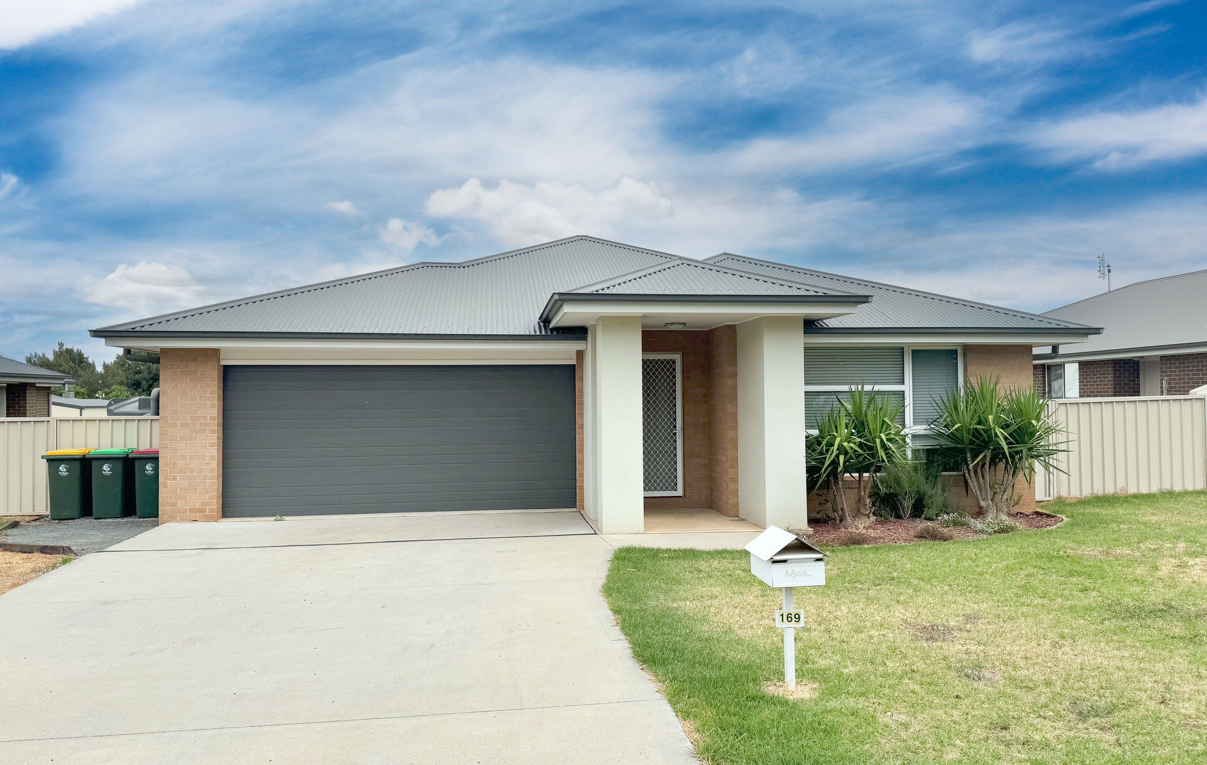 51 Page Street, Parkes NSW 2870