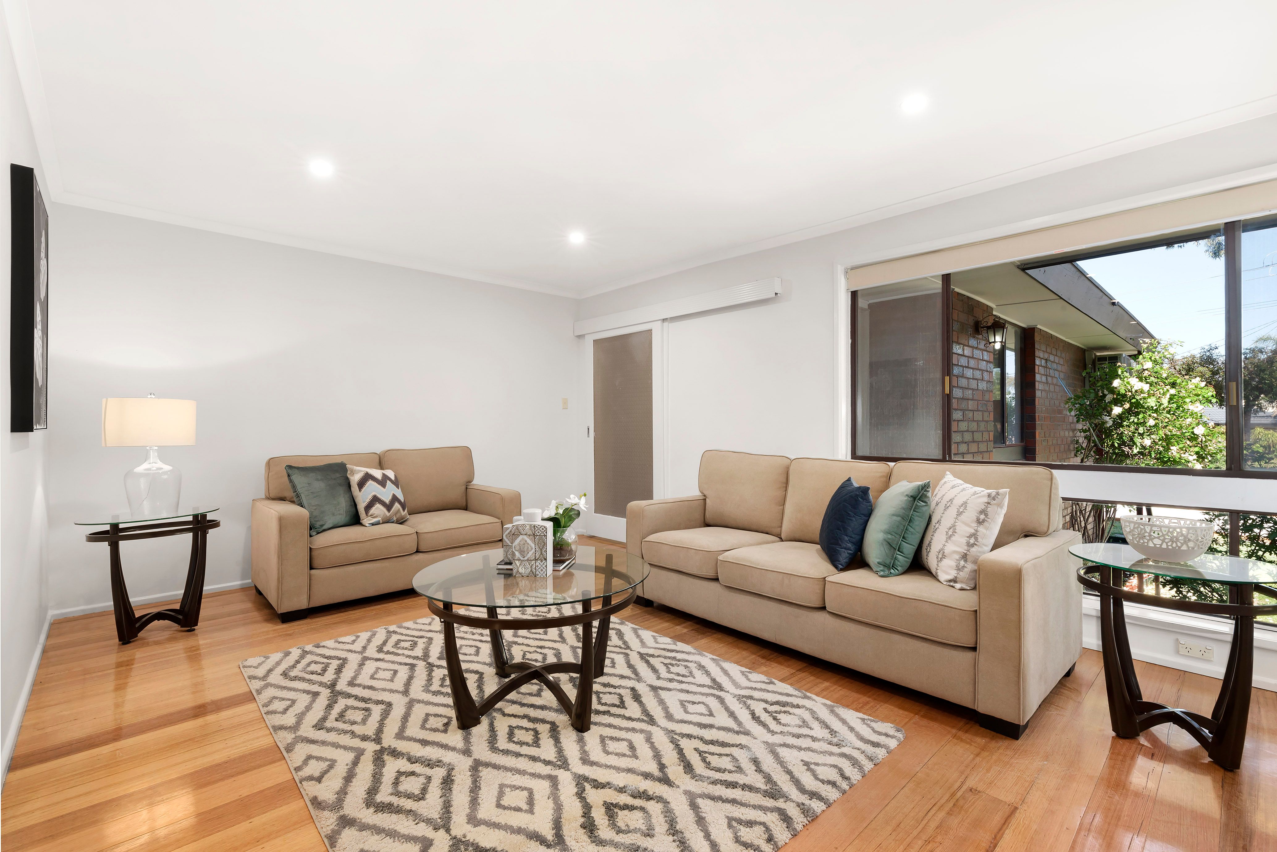 33 Dunbarton Drive, Wantirna, VIC 3152