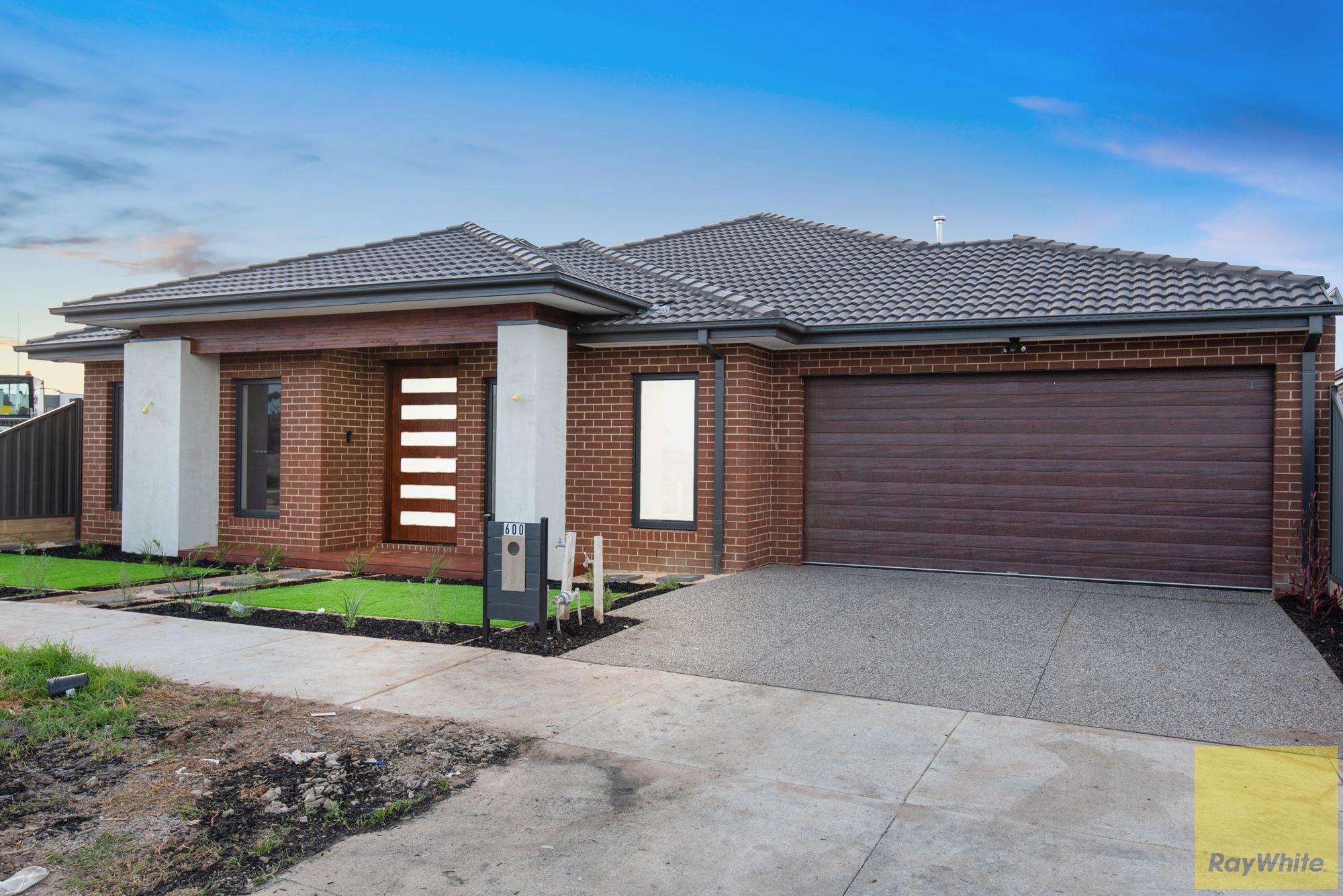 600 Hogans Road, Tarneit, VIC 3029