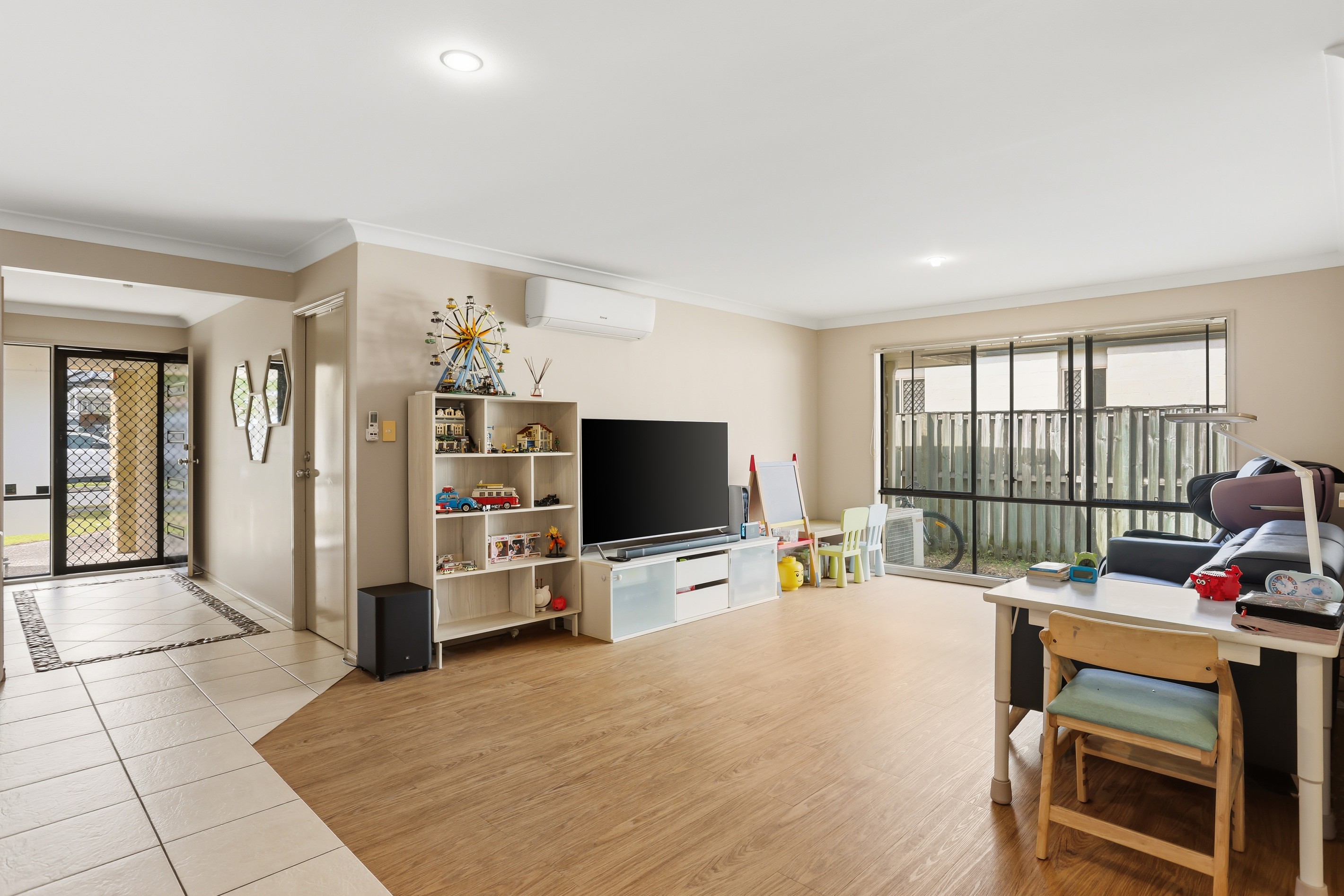 7 Taske Rise, Pacific Pines, QLD 4211