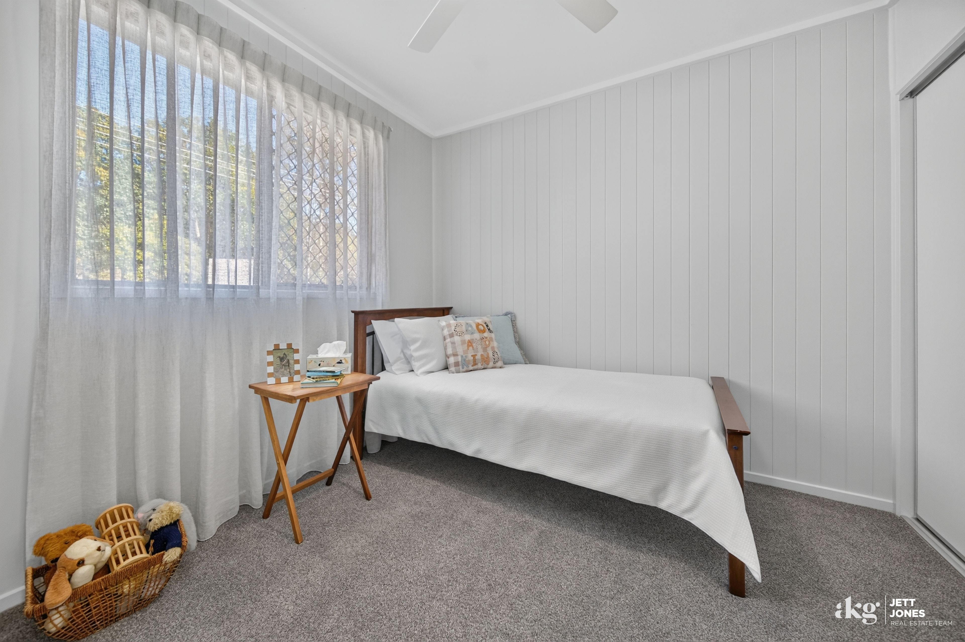 20-28 Riverina Court — photo 14 of 30