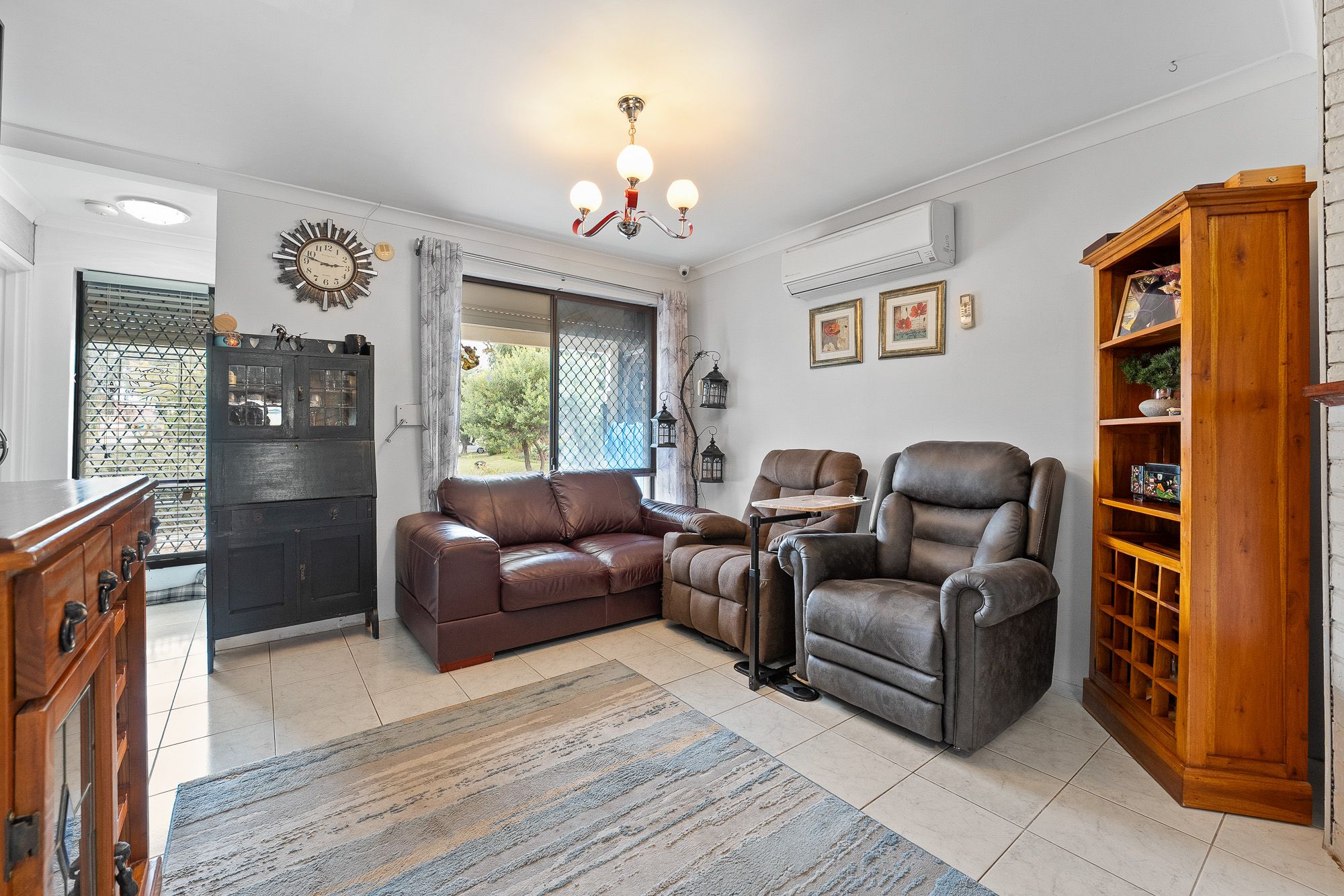 5 Bondi Crescent — photo 8 of 30
