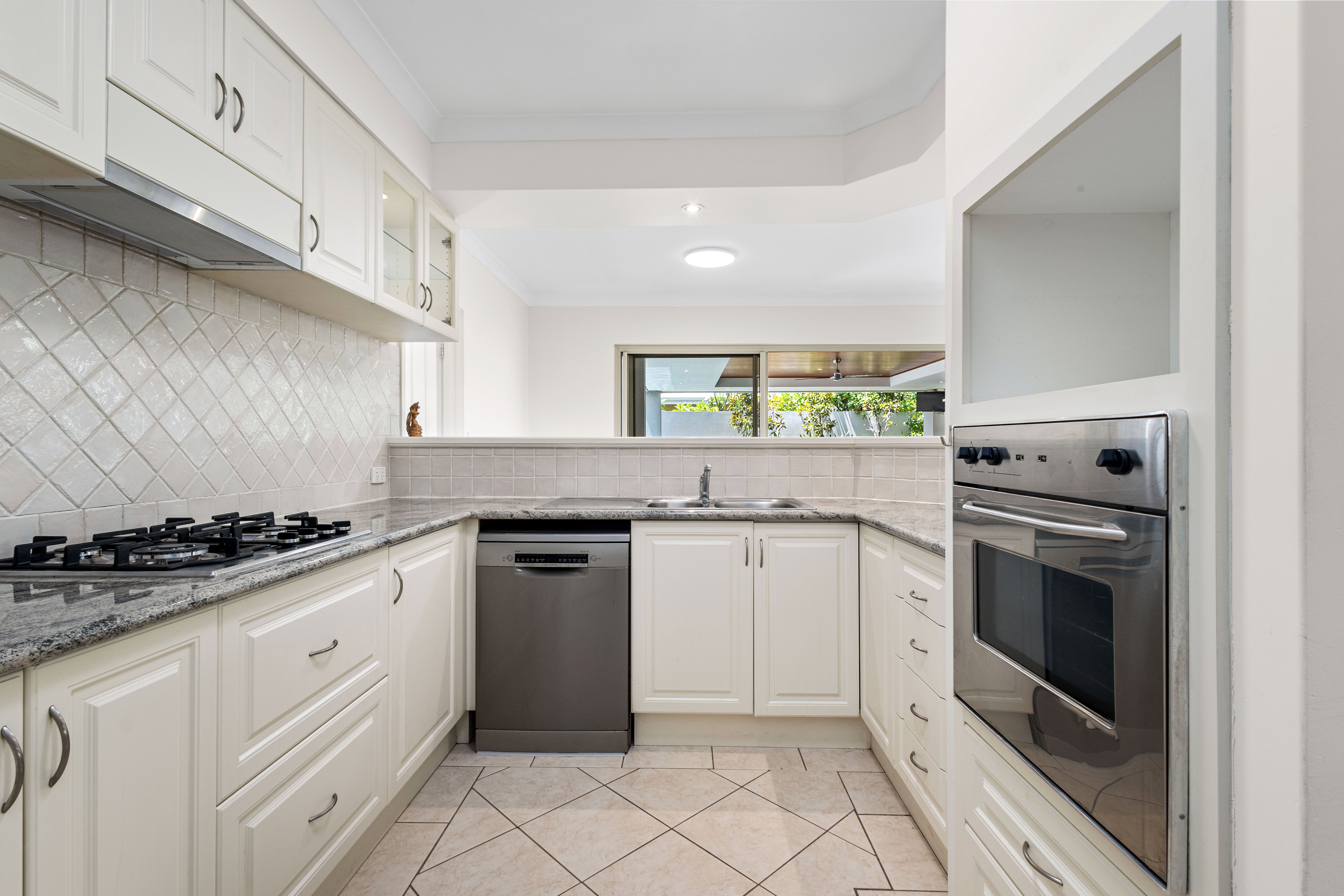 12 Wirraway Loop, Maylands, WA 6051