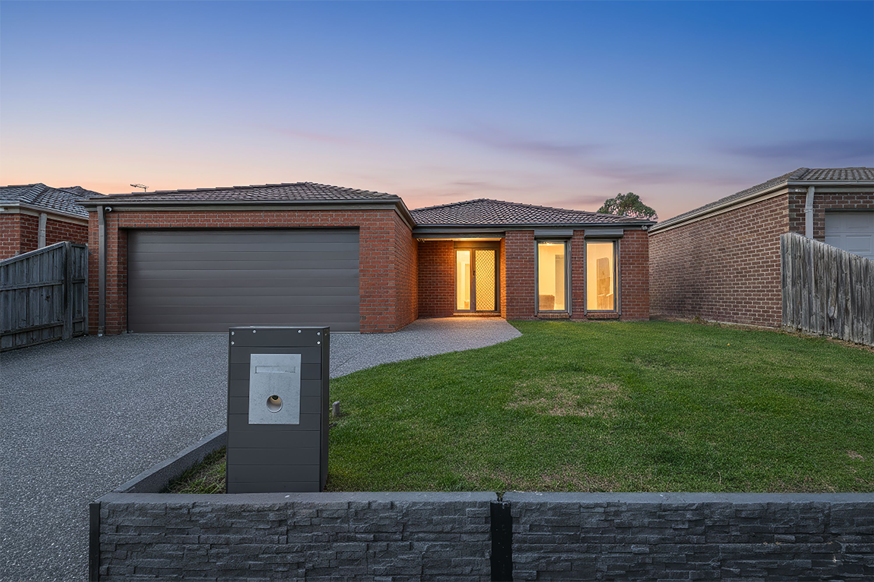 70 Greendale Boulevard, Pakenham VIC 3810