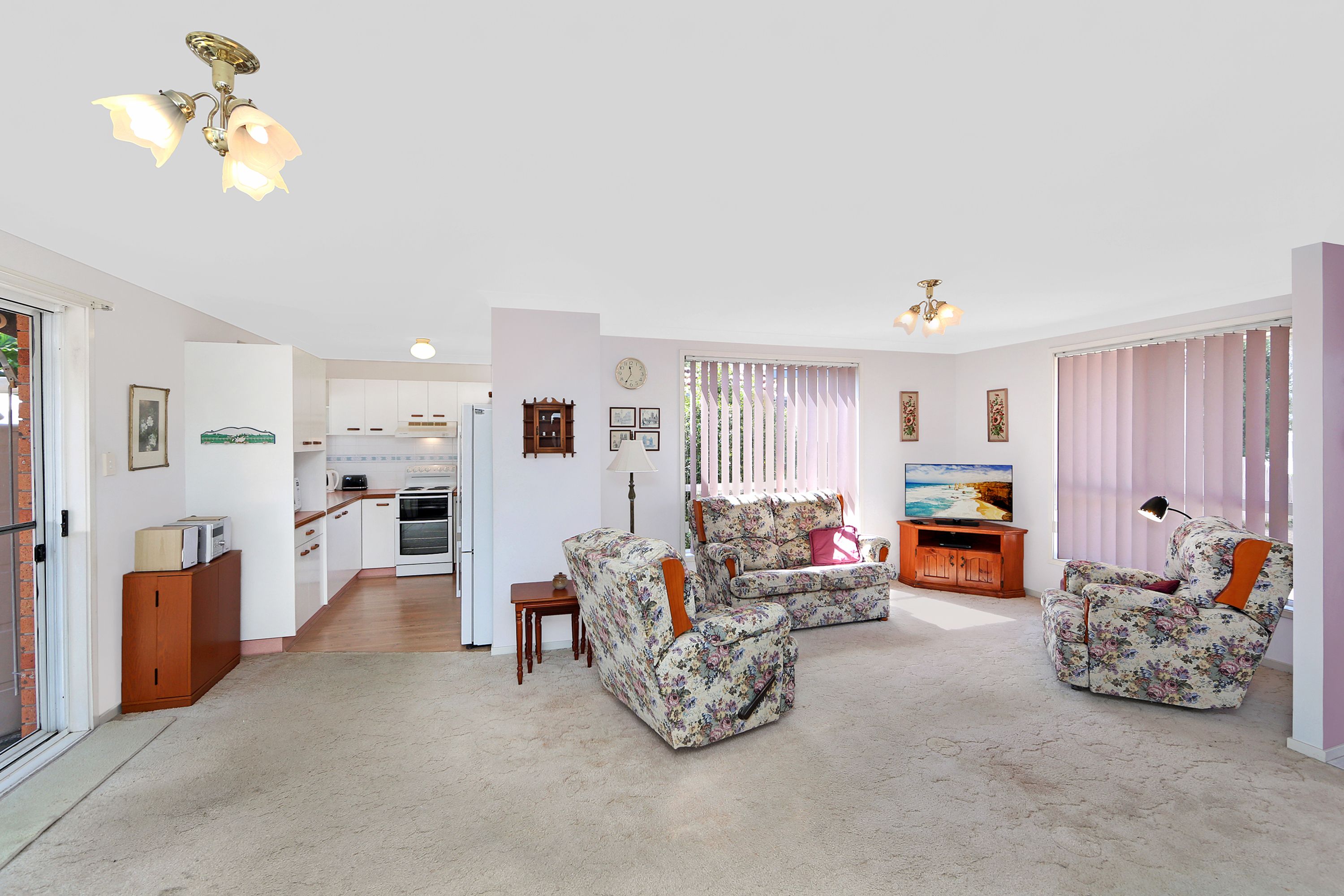 2/10 Valencia Street, Gorokan, NSW 2263