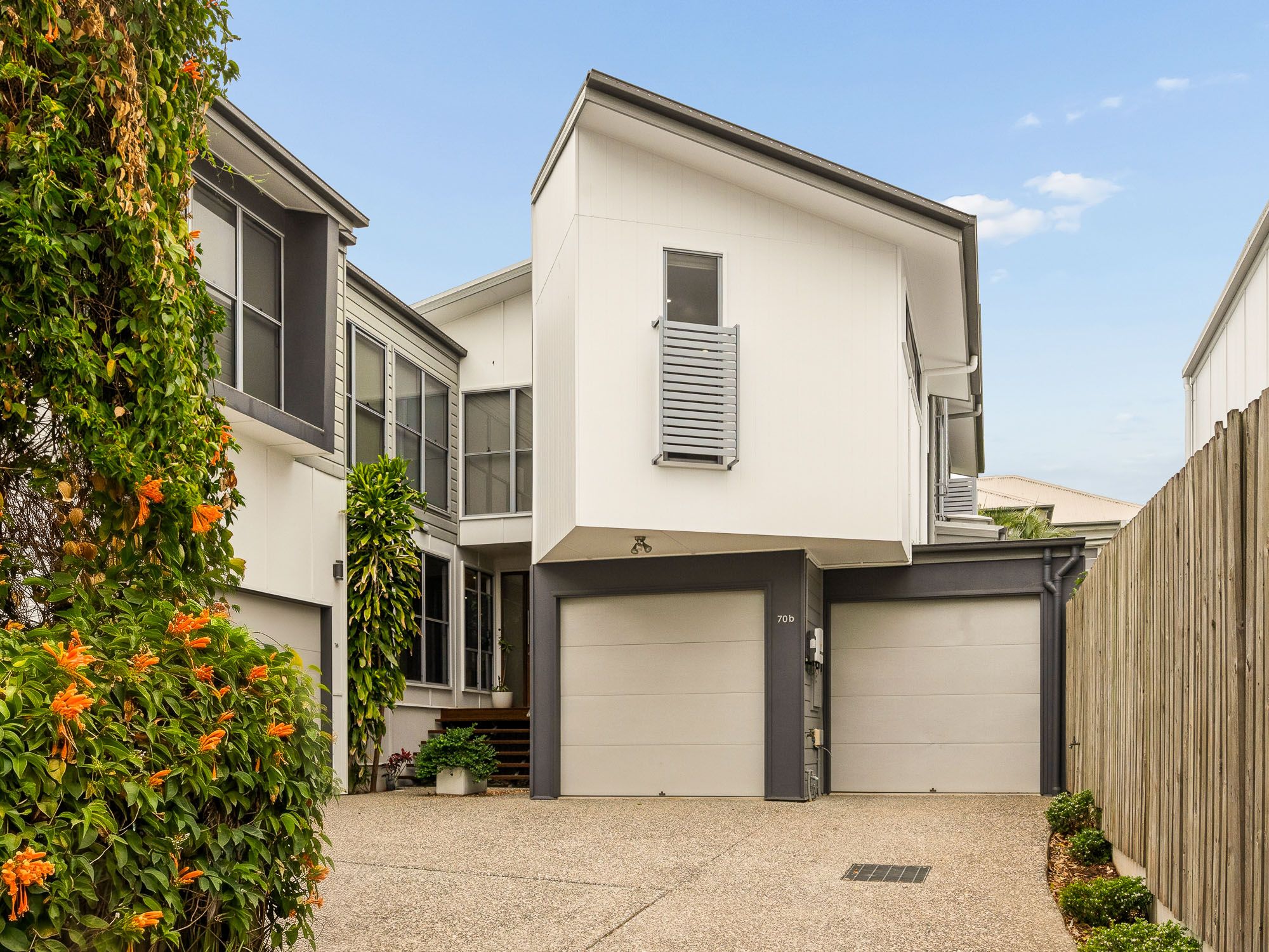 70B Riding Road — photo from Ray White Bulimba