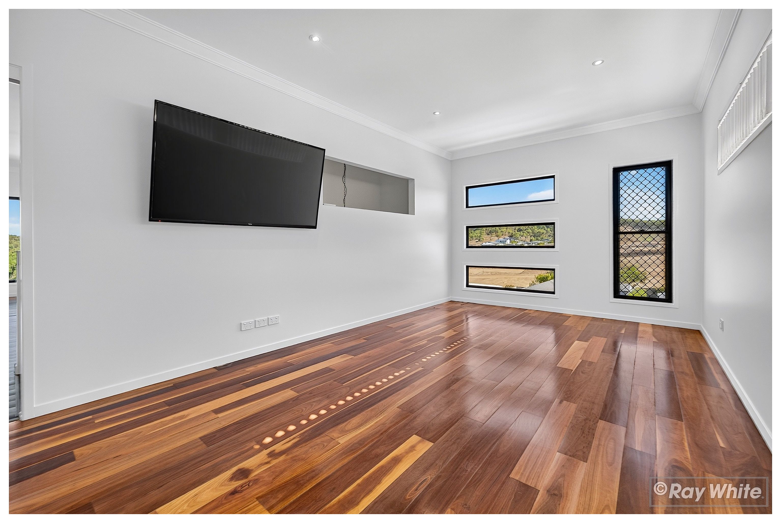 15 Mahogany Way — photo 15 of 30