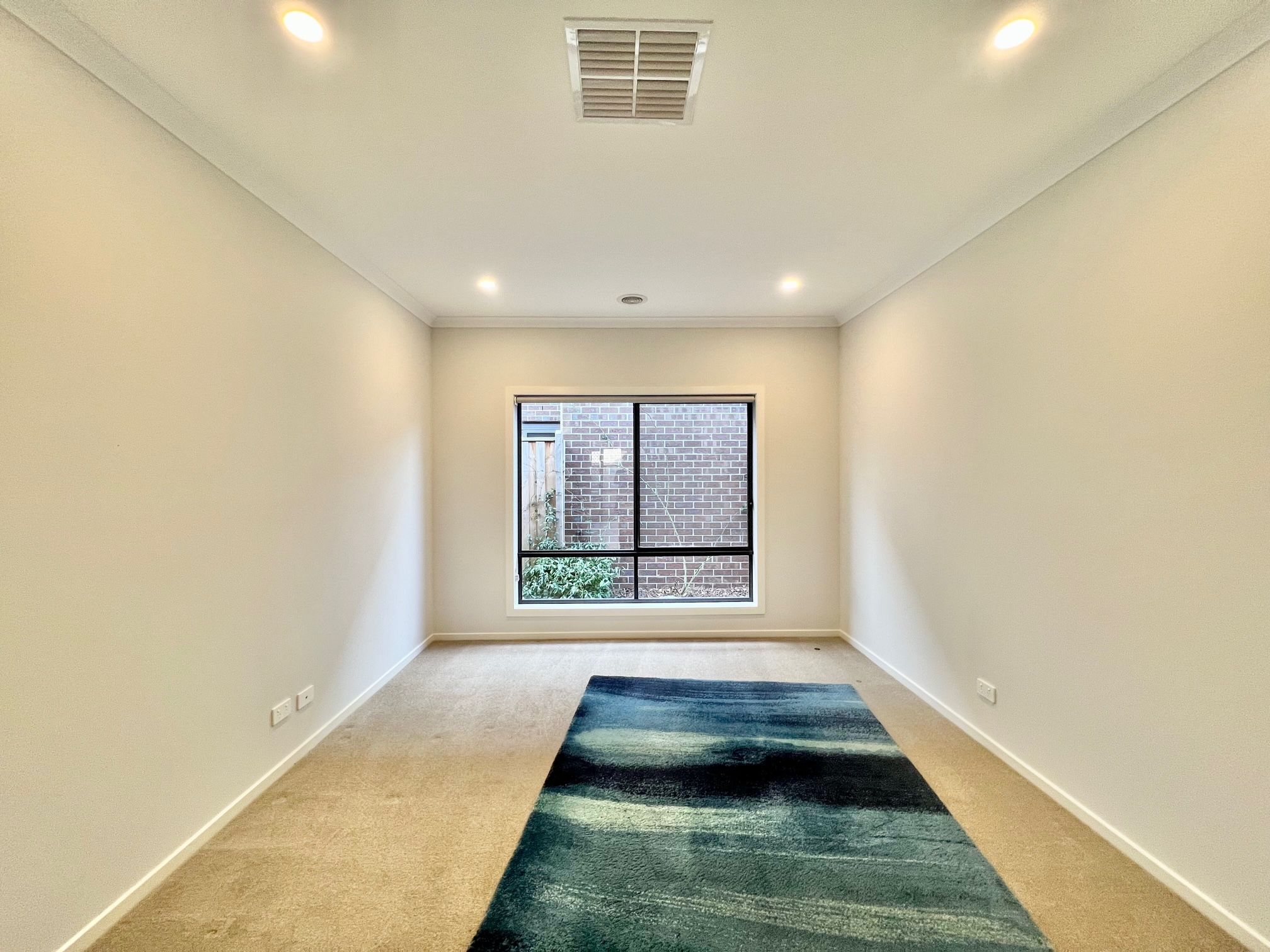 7 Dapple Crescent, Clyde North, VIC 3978