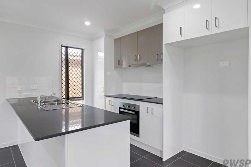 27 Tempera Place, Yarrabilba, QLD 4207
