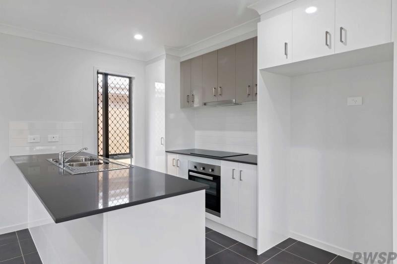 27 Tempera Place, Yarrabilba, QLD 4207