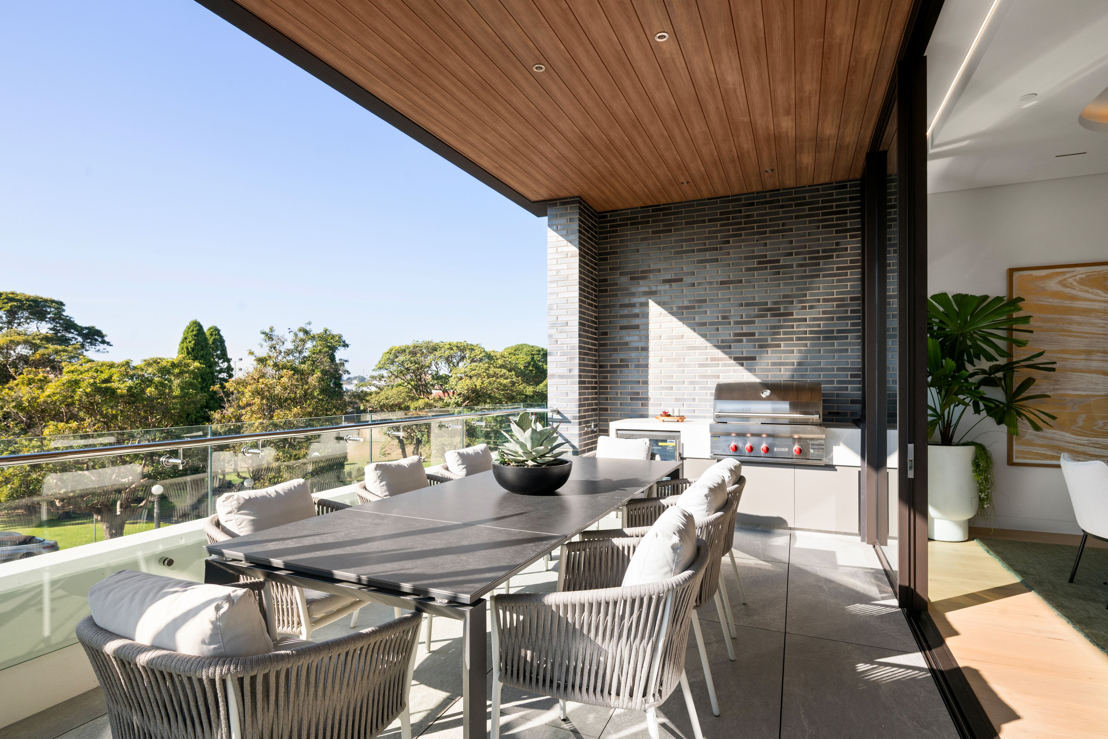 205/25 Myahgah Road — photo 8 of 27
