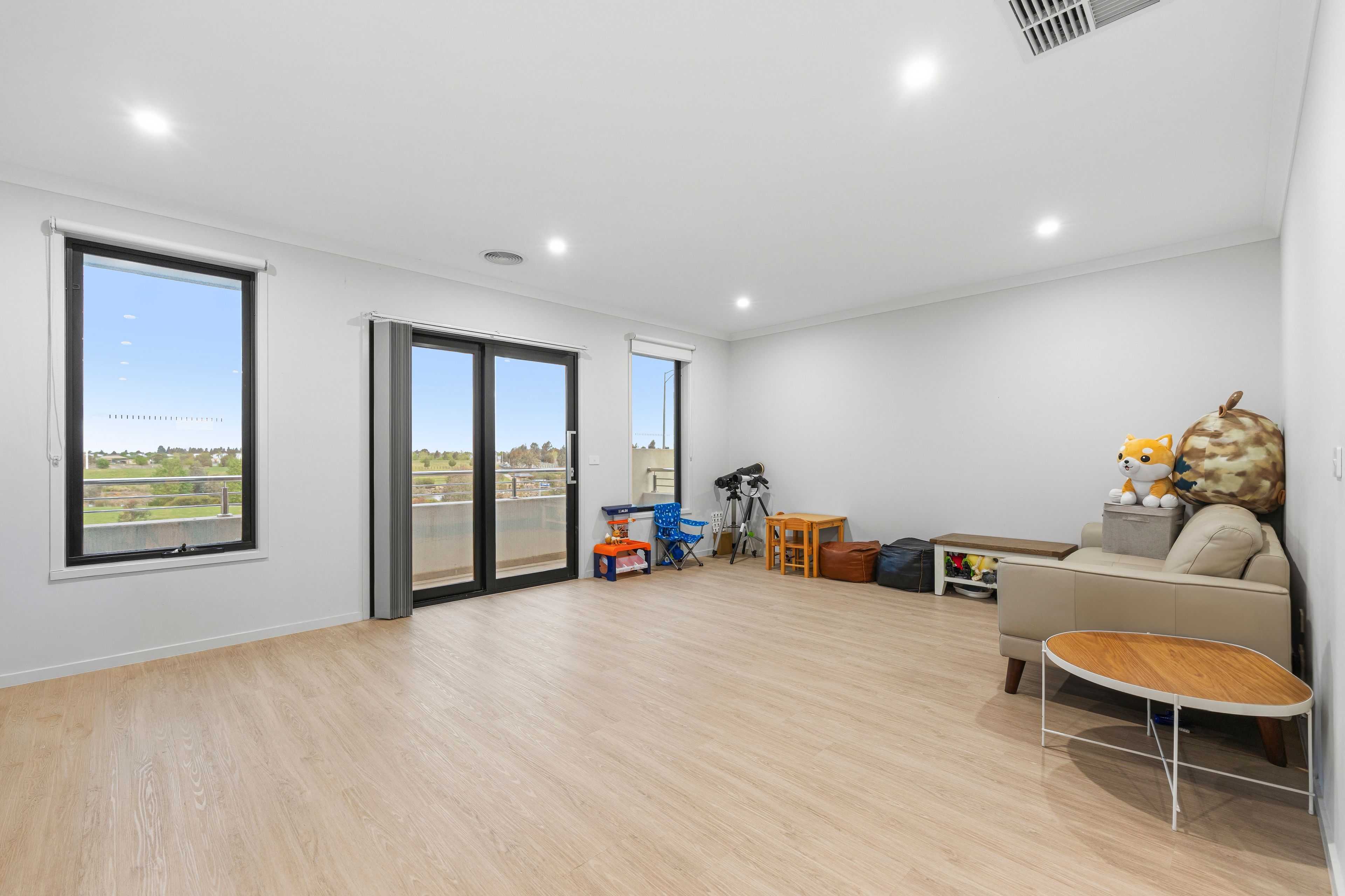 51 Eleanor Drive — photo 15 of 30