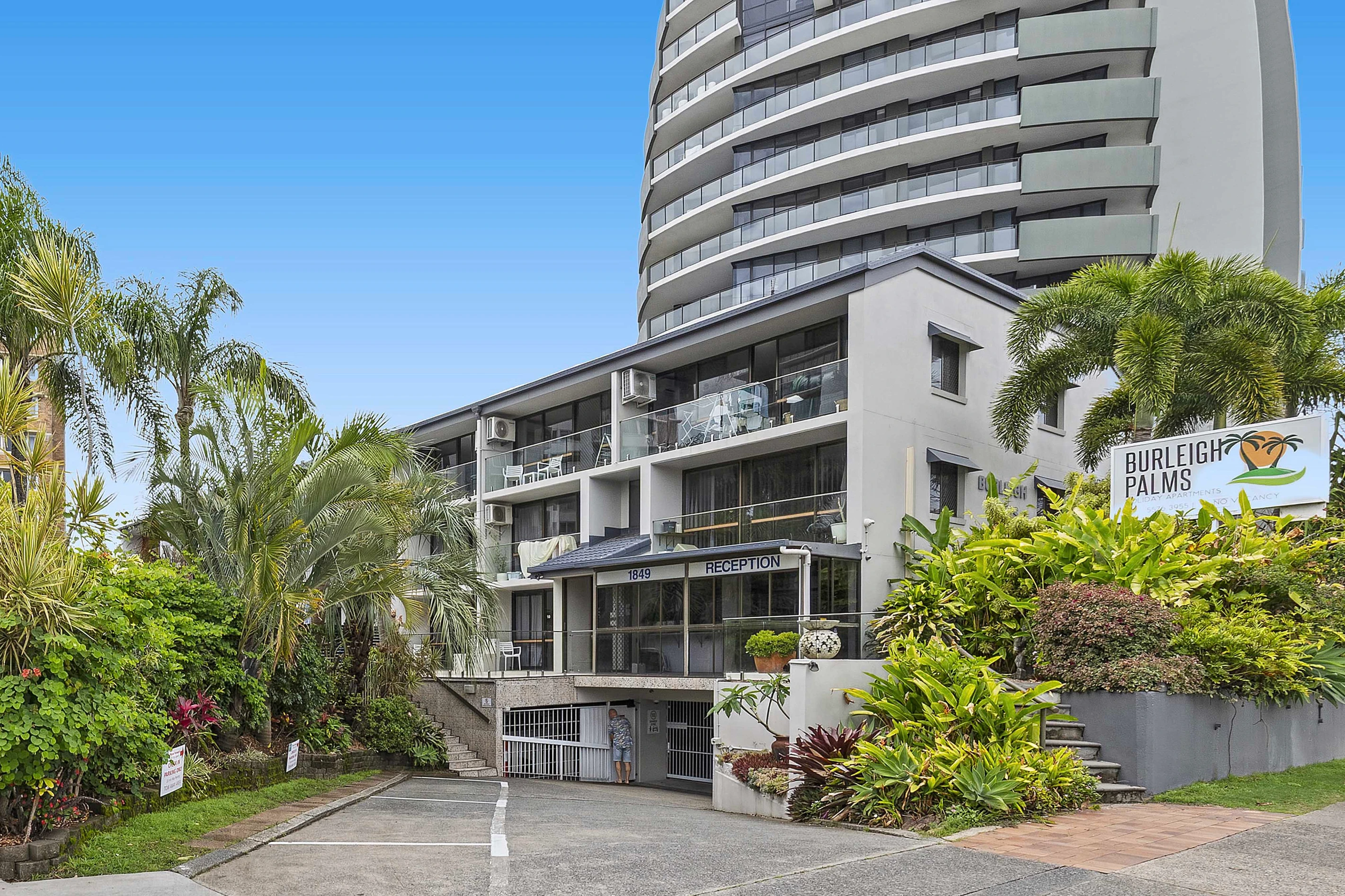 4/1849-1851 Gold Coast Highway, Burleigh Heads, QLD 4220