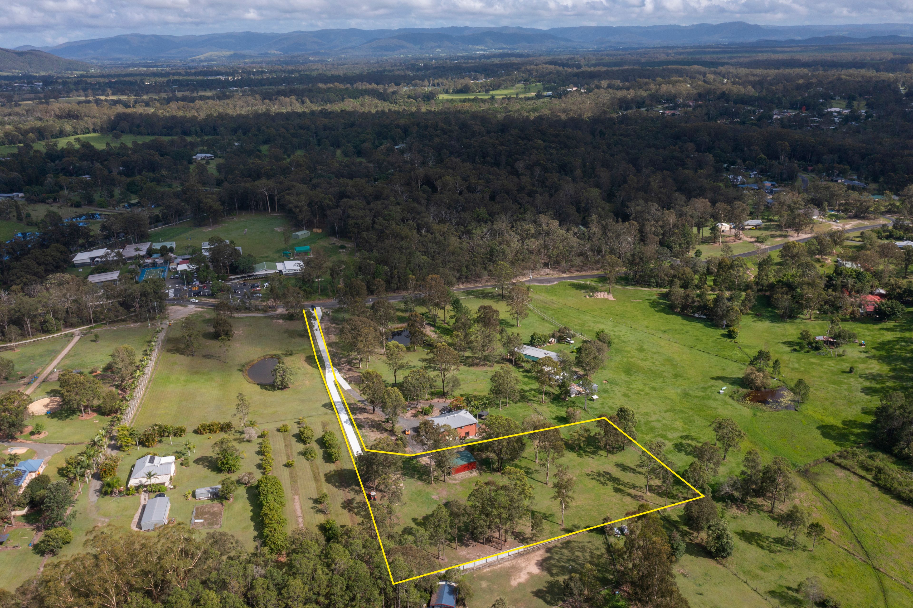 155 Delaneys Creek School Road, Delaneys Creek QLD 4514