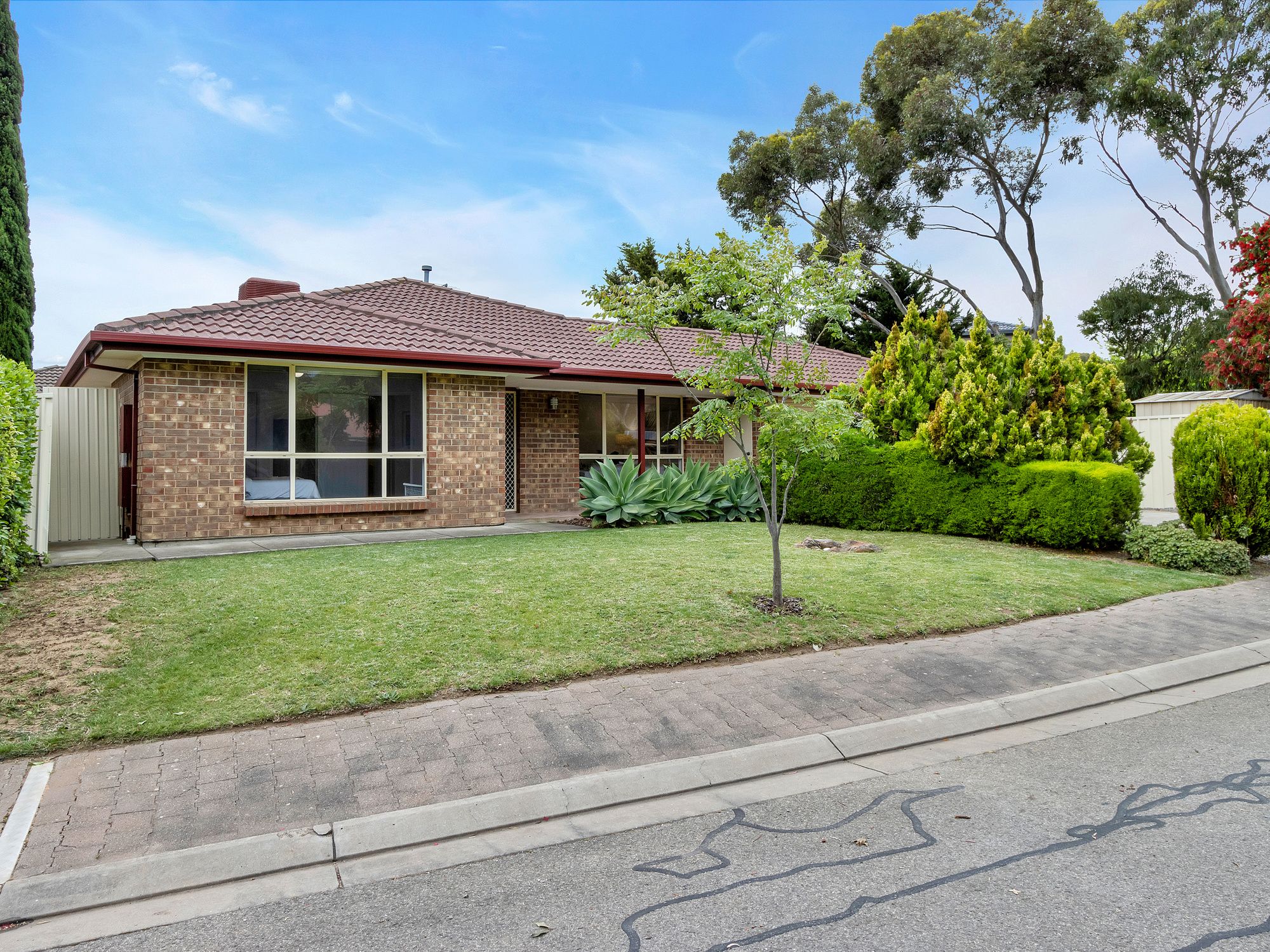 1 Mccormack Crescent, Woodcroft, SA 5162