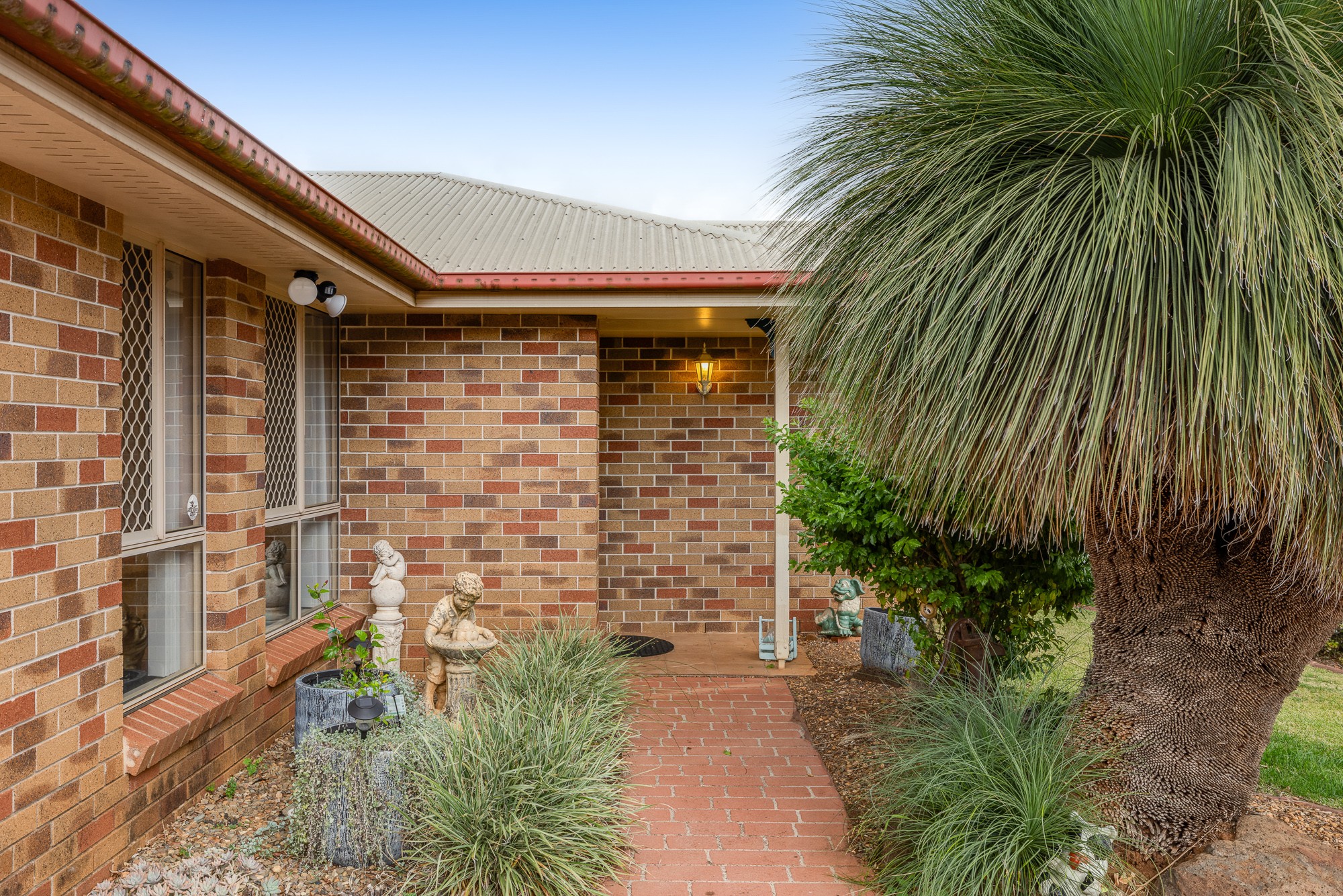 56 Catalina Drive, Wilsonton, QLD 4350
