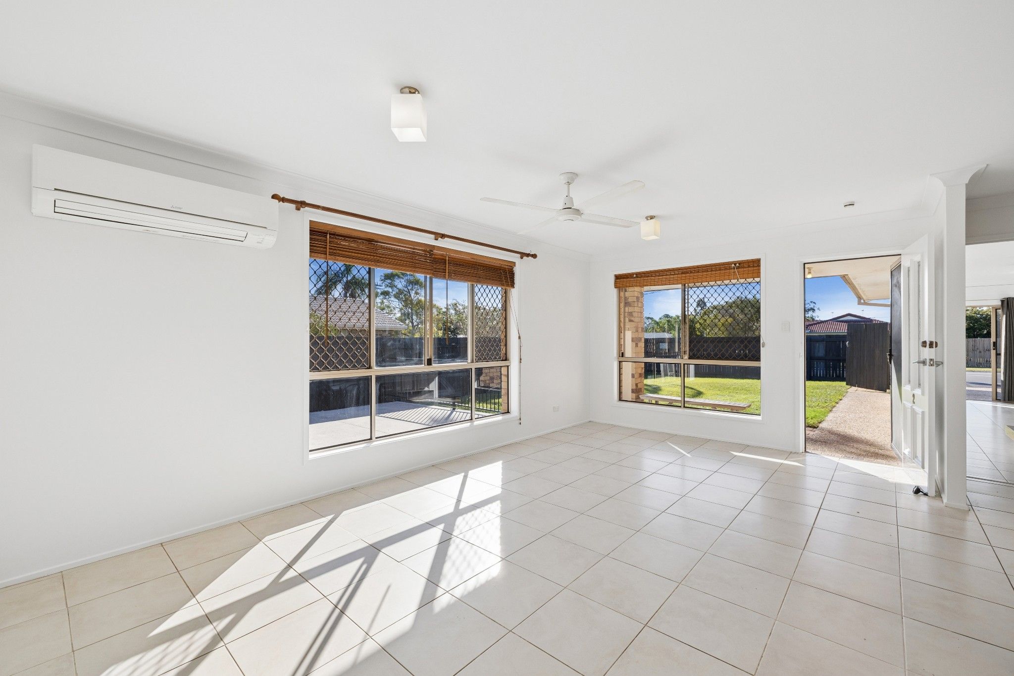 2/12 Rossini Street — photo 6 of 19