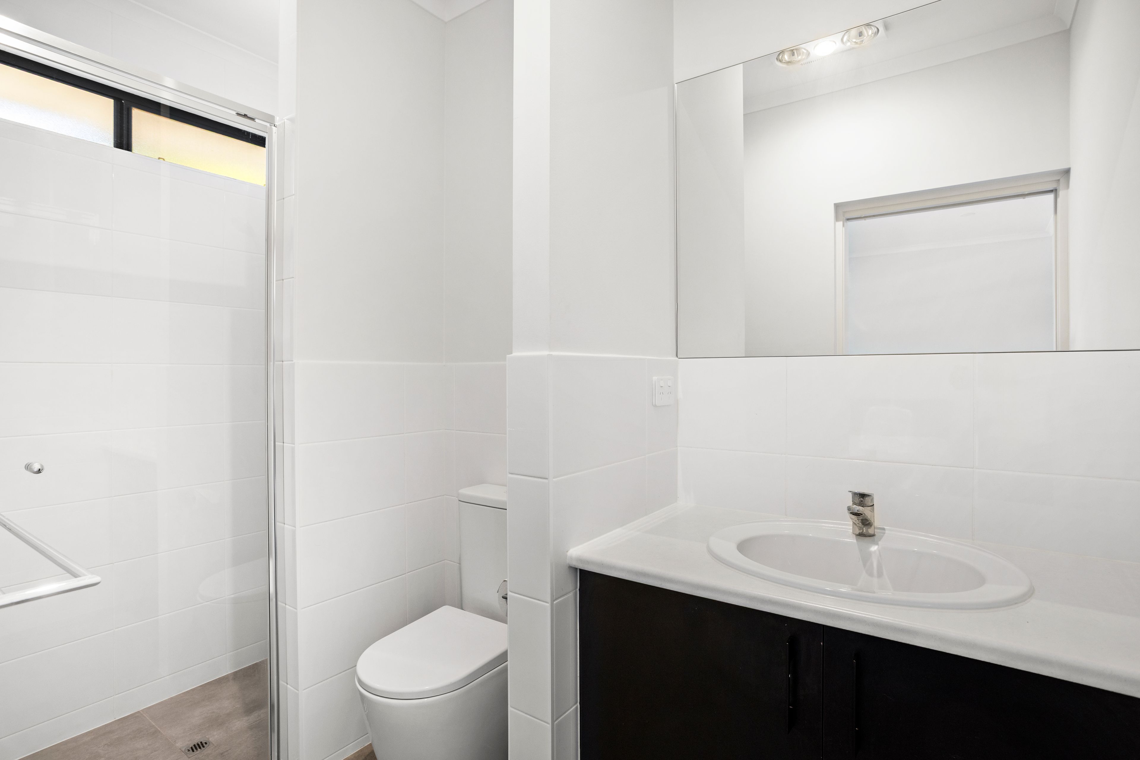 43A Richard Street — photo 10 of 17