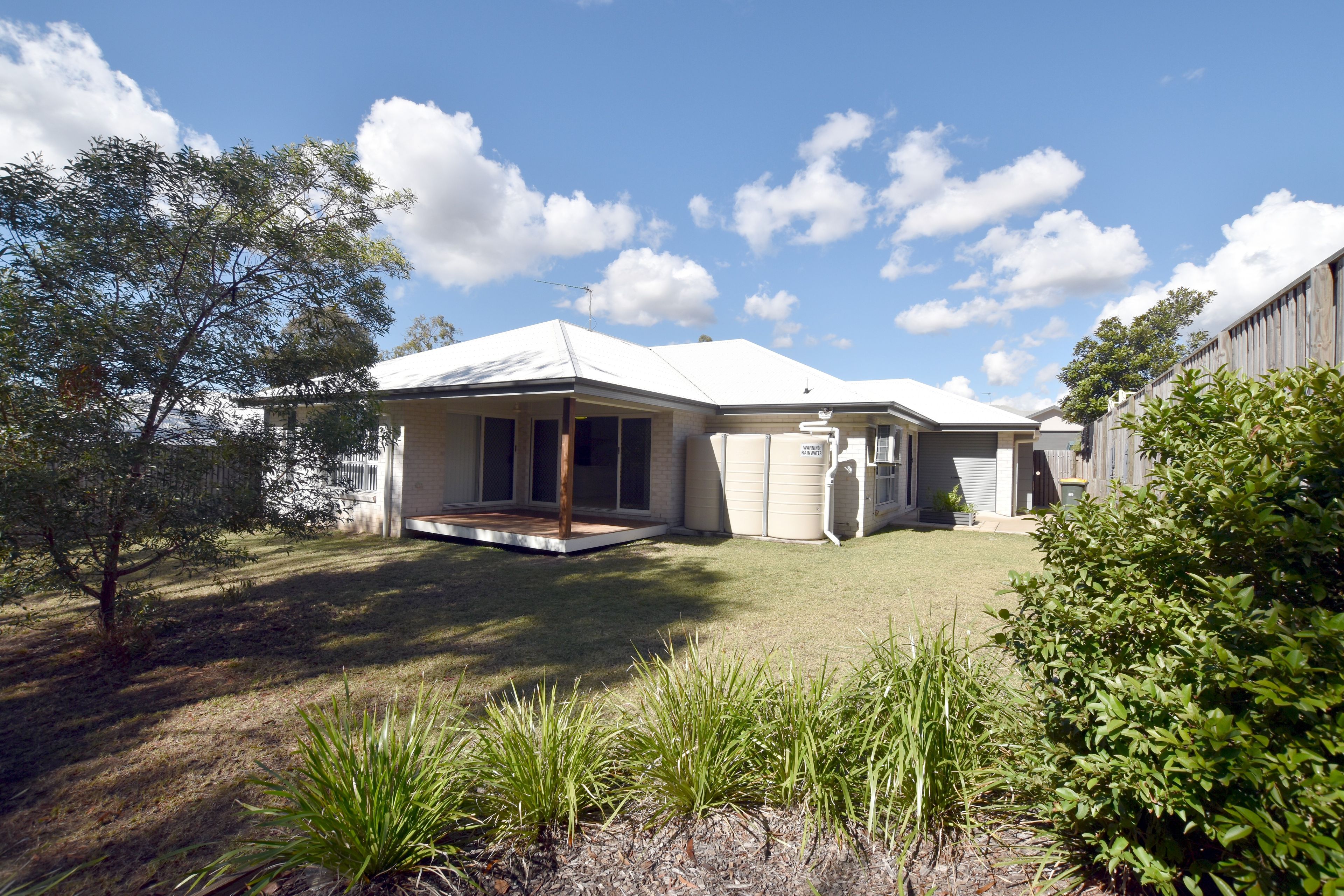 22 Sundowner Road, Clinton, QLD 4680
