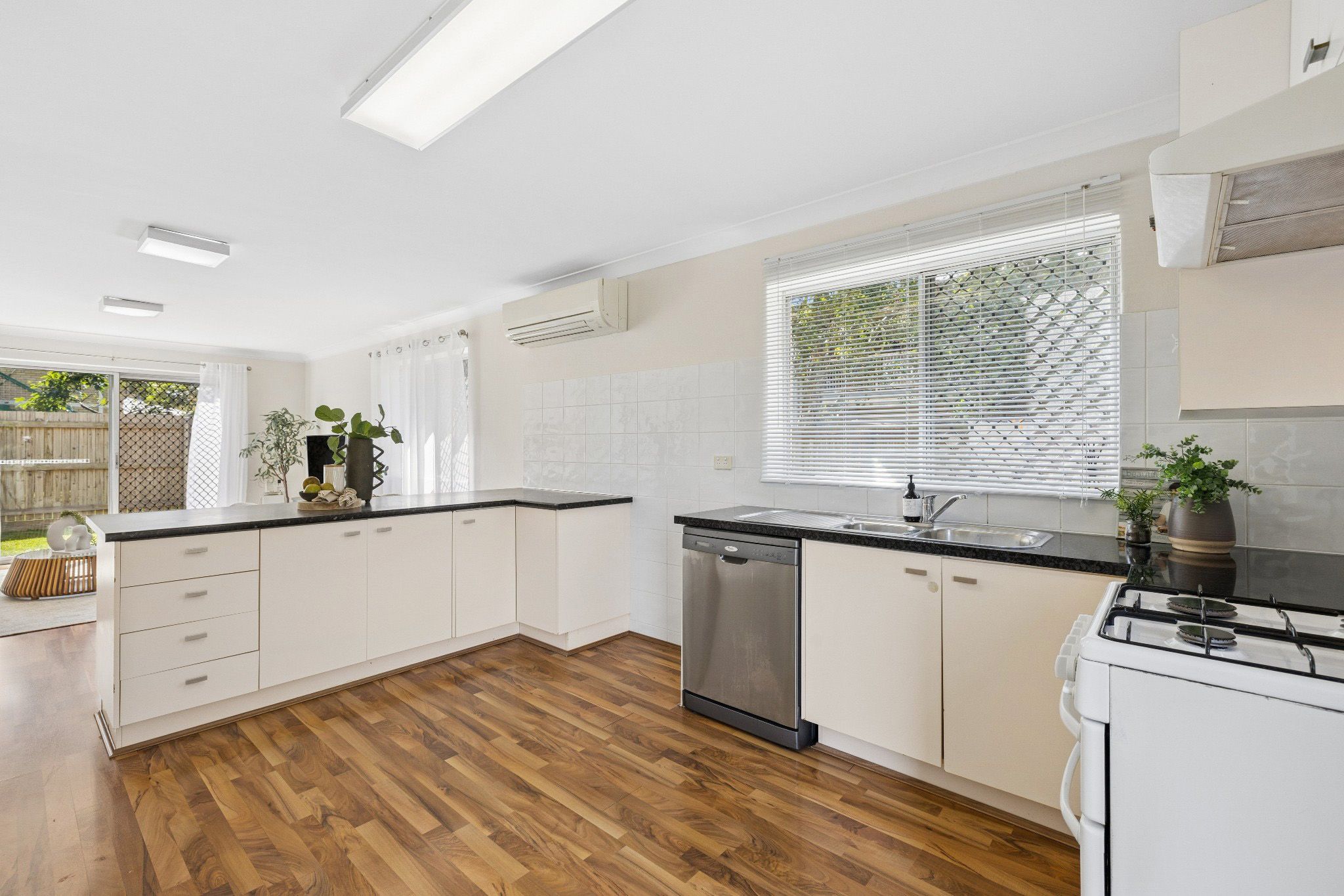 1/52 Vernon Street — photo 7 of 15