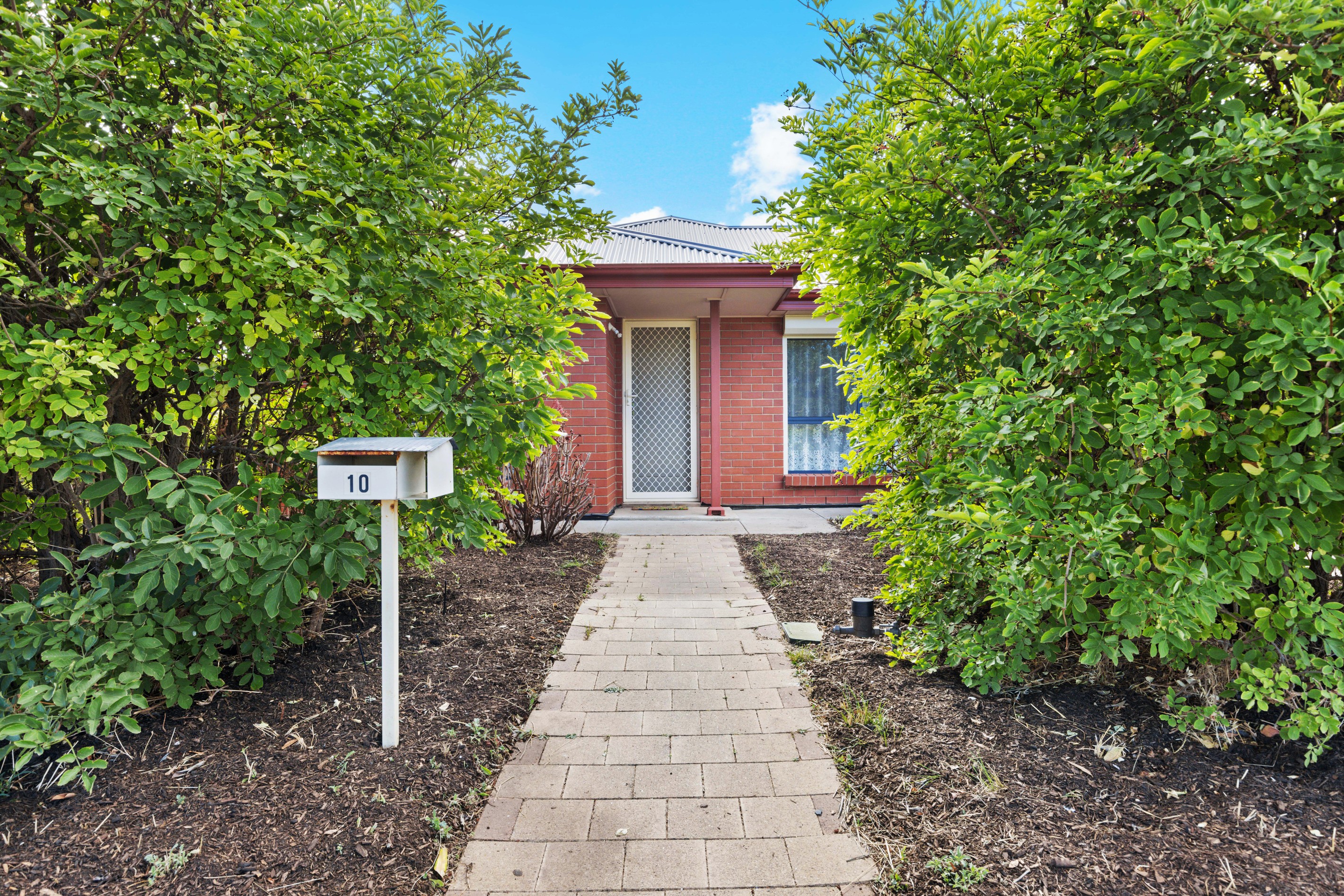 10 McKinna Road, Christie Downs, SA 5164