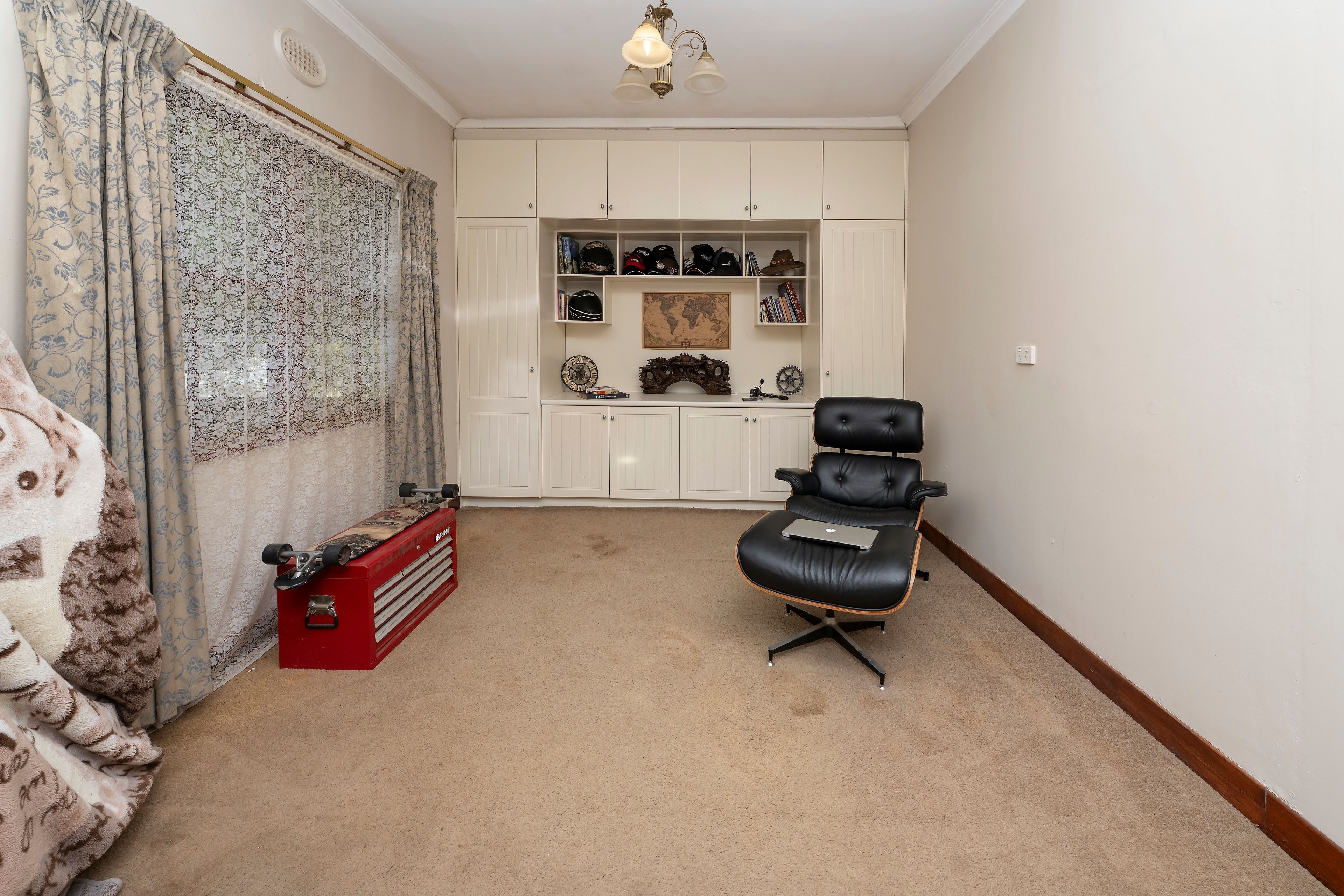 6 Buchan Street — photo 5 of 16